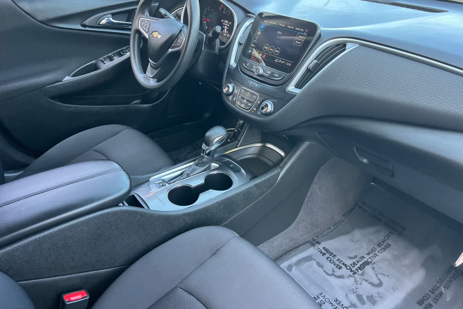 Thumbnail: 2023 Chevrolet Malibu - 18