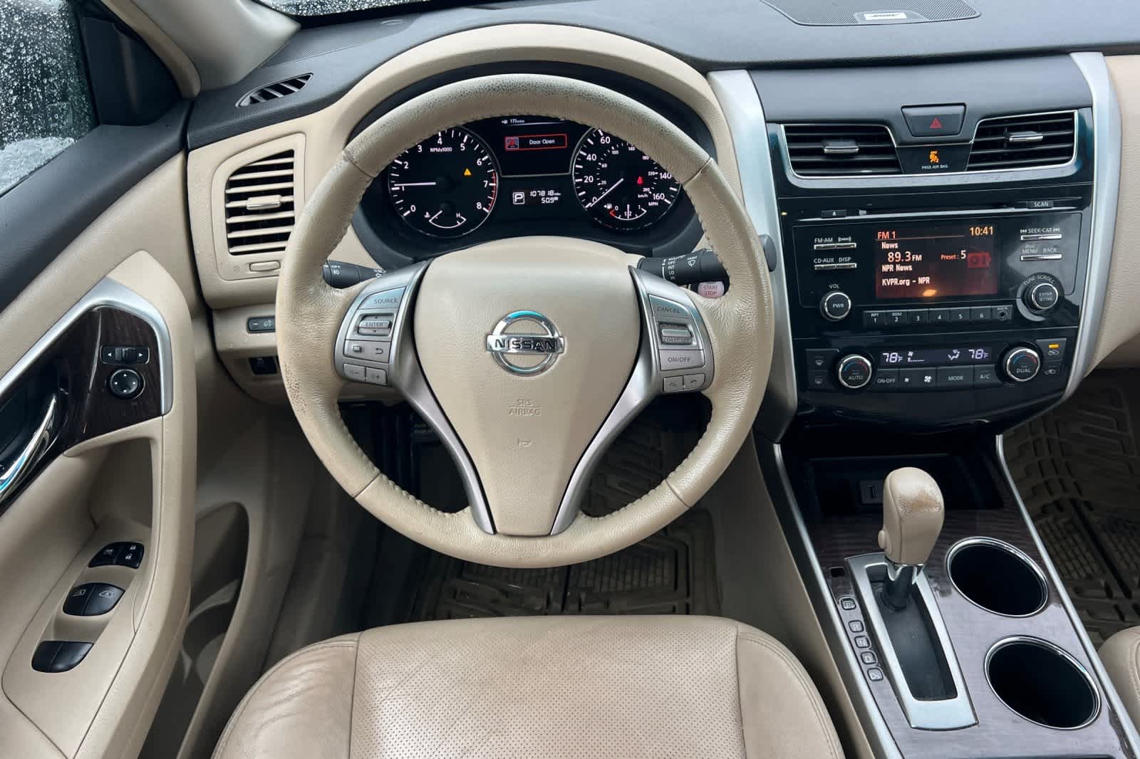 Thumbnail: 2013 Nissan Altima - 15