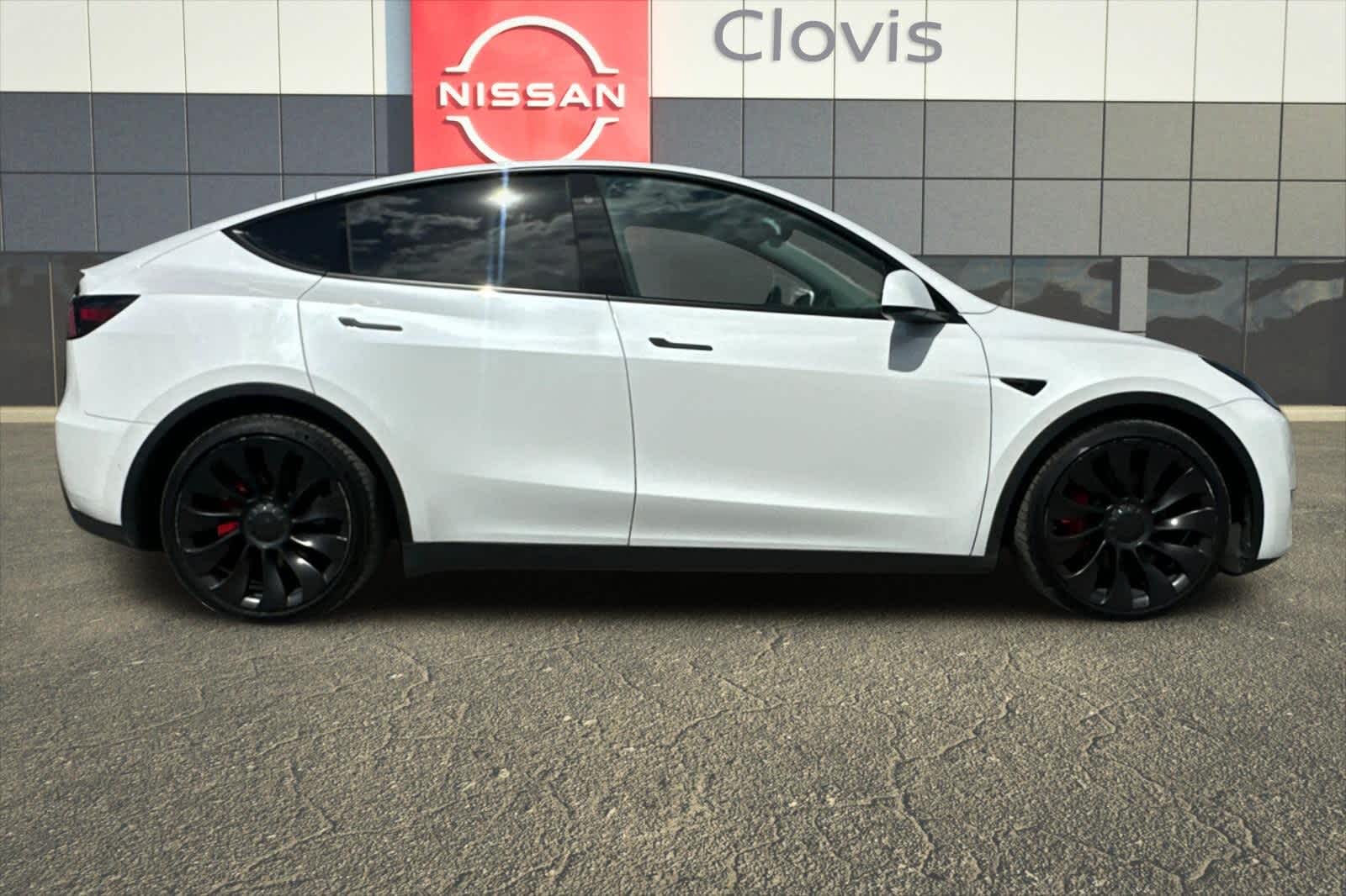 Thumbnail: 2022 Tesla Model Y - 9