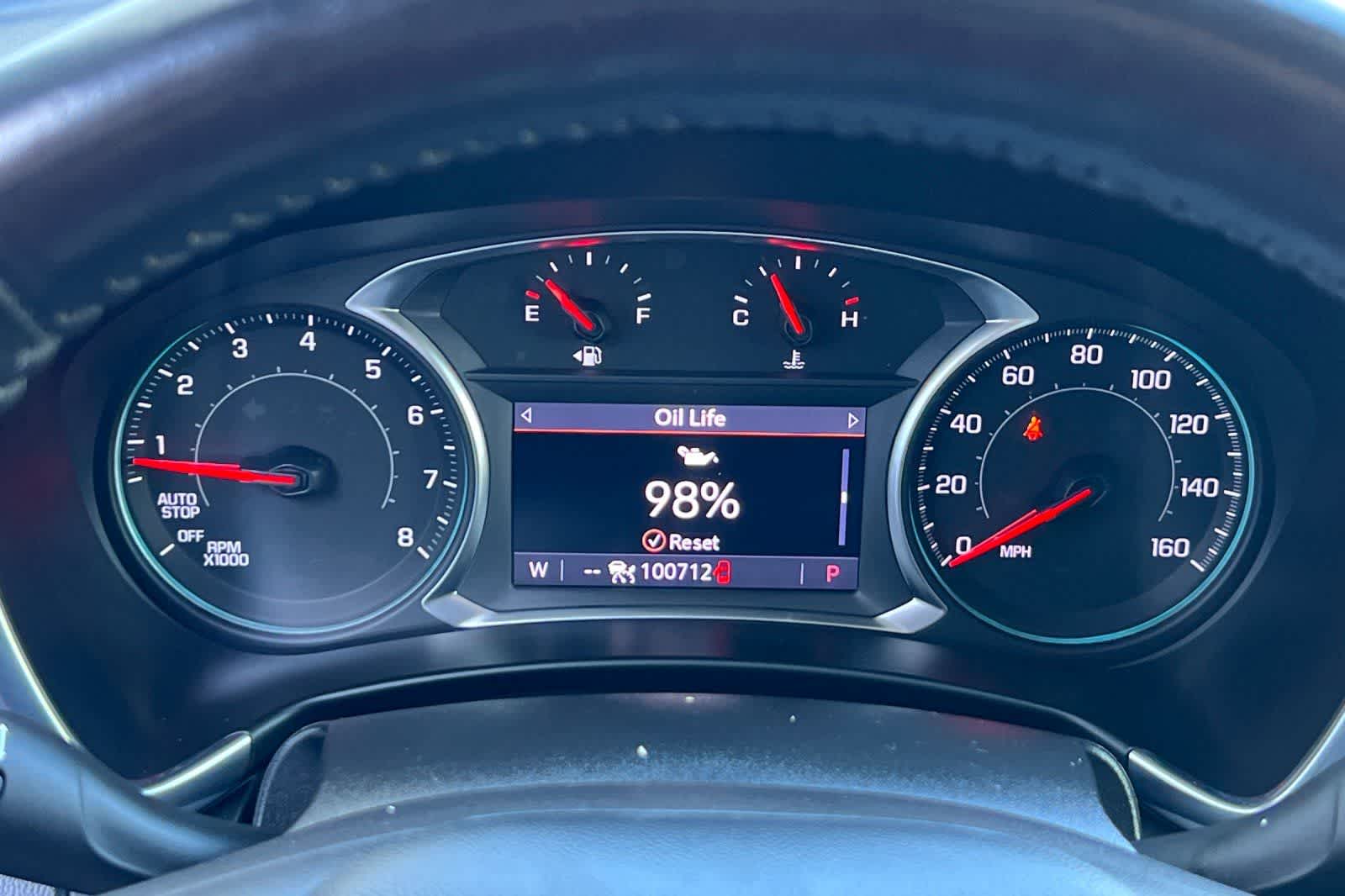 Thumbnail: 2022 Chevrolet Equinox - 32