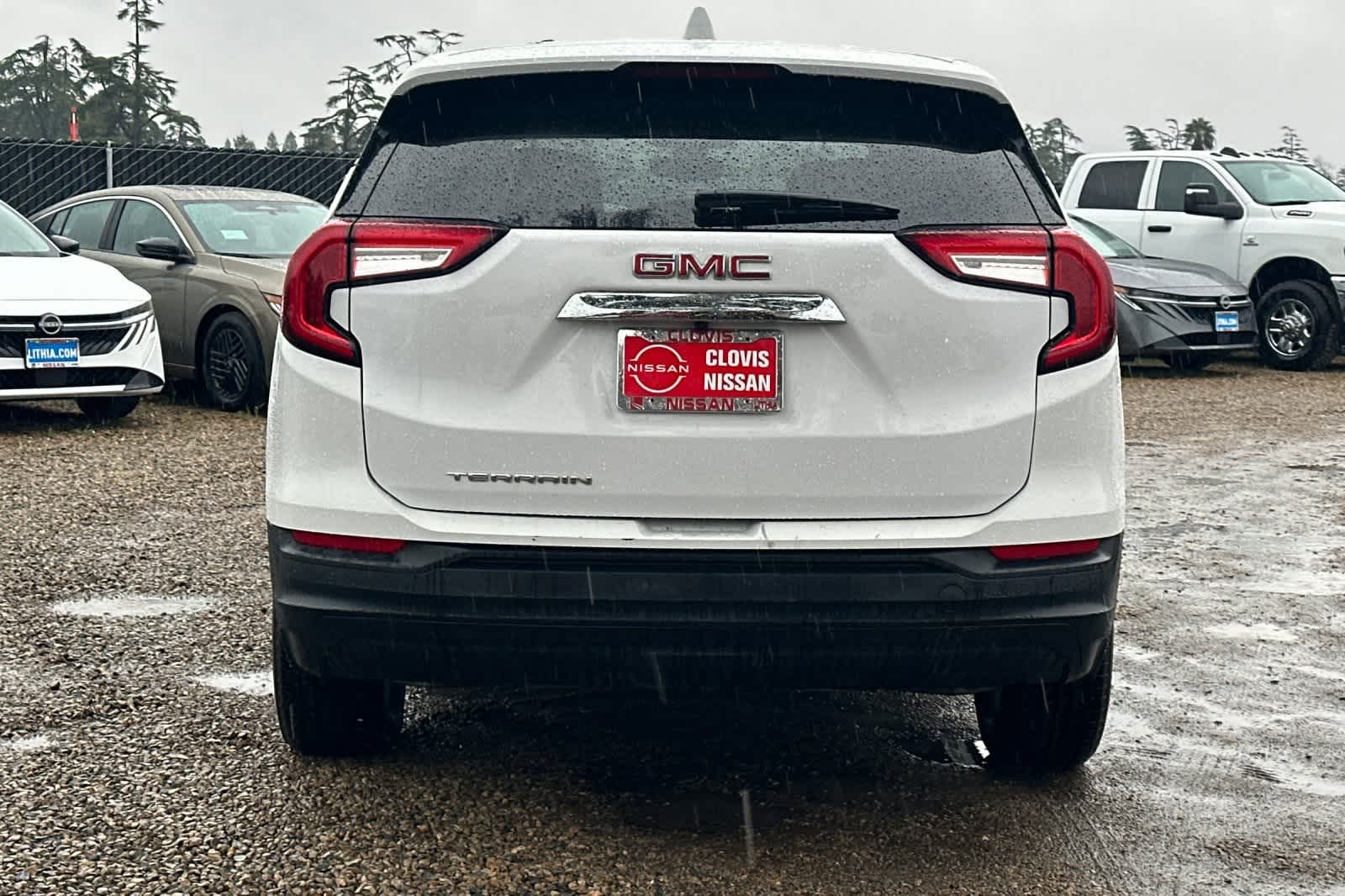 Thumbnail: 2024 GMC Terrain - 8