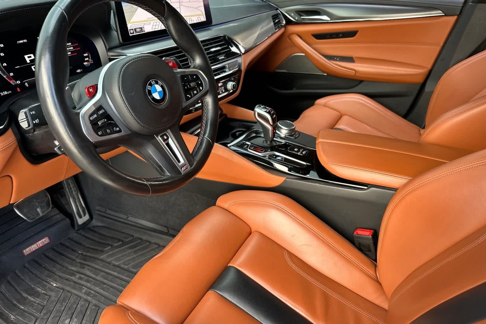 Thumbnail: 2021 BMW M5 - 30