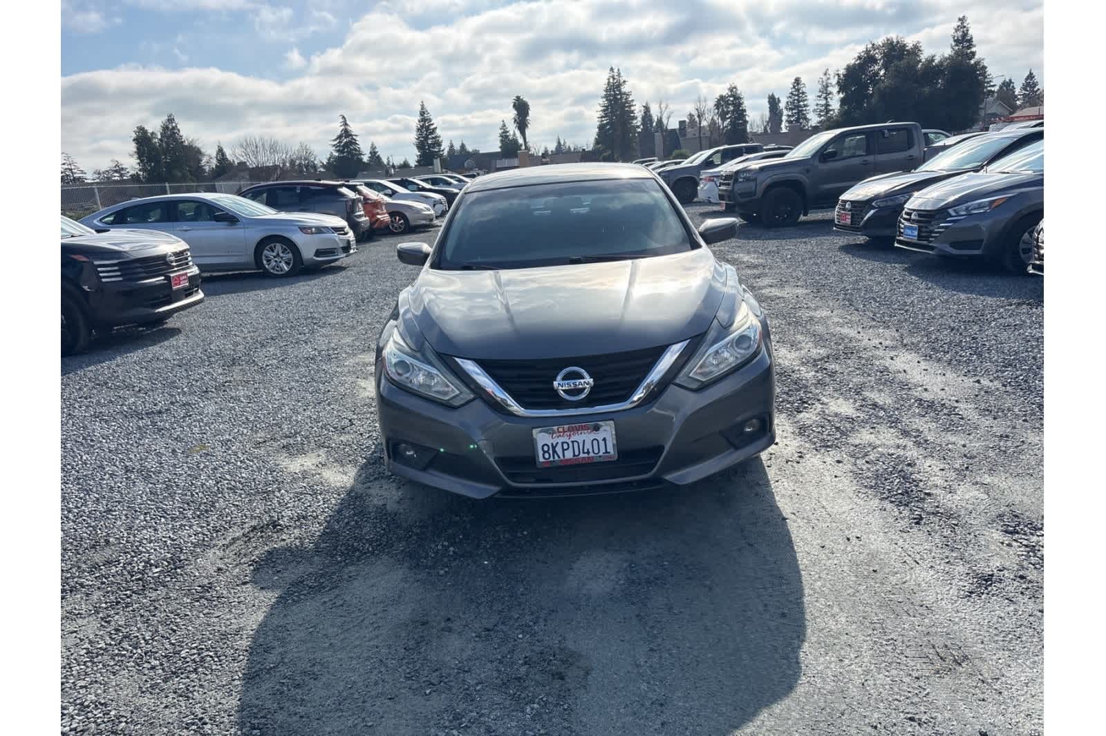 Thumbnail: 2017 Nissan Altima - 11