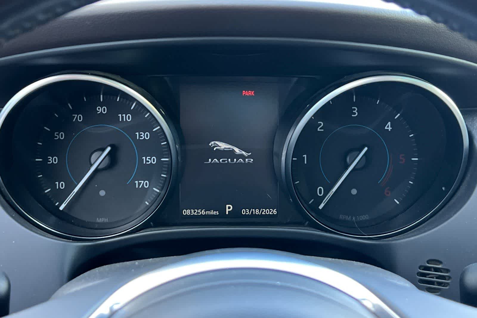 Thumbnail: 2018 Jaguar F-Pace - 26