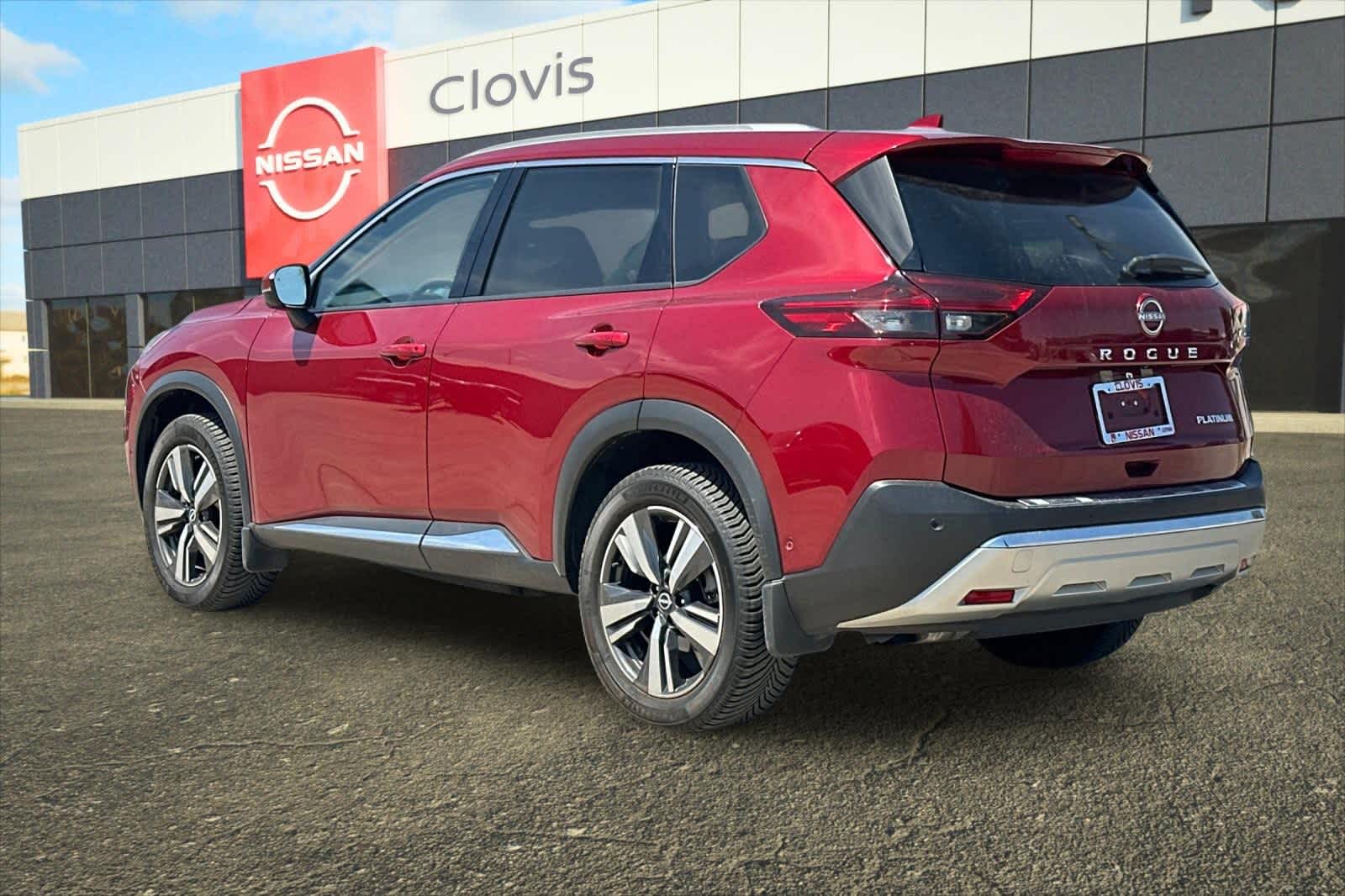 Thumbnail: 2022 Nissan Rogue - 7