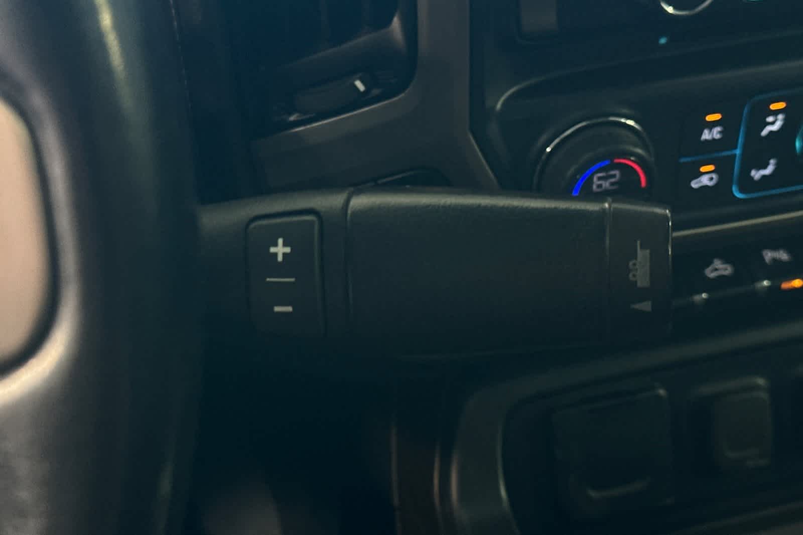 Thumbnail: 2019 GMC Sierra 3500 - 25