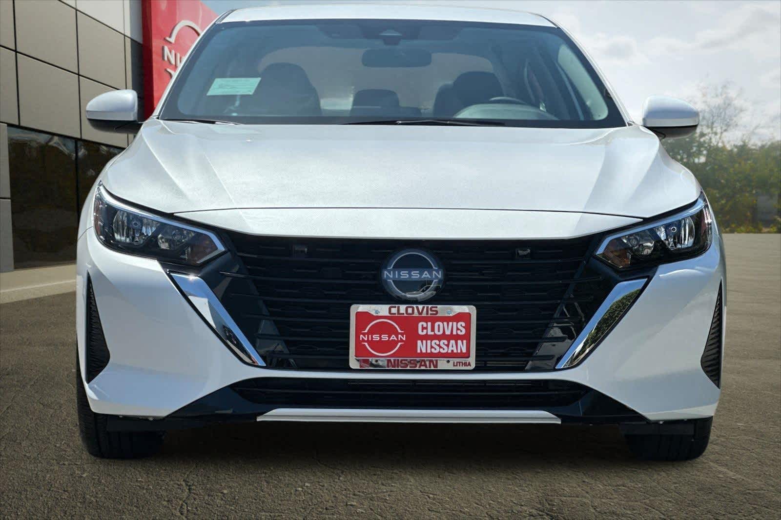 Thumbnail: 2025 Nissan Sentra - 9