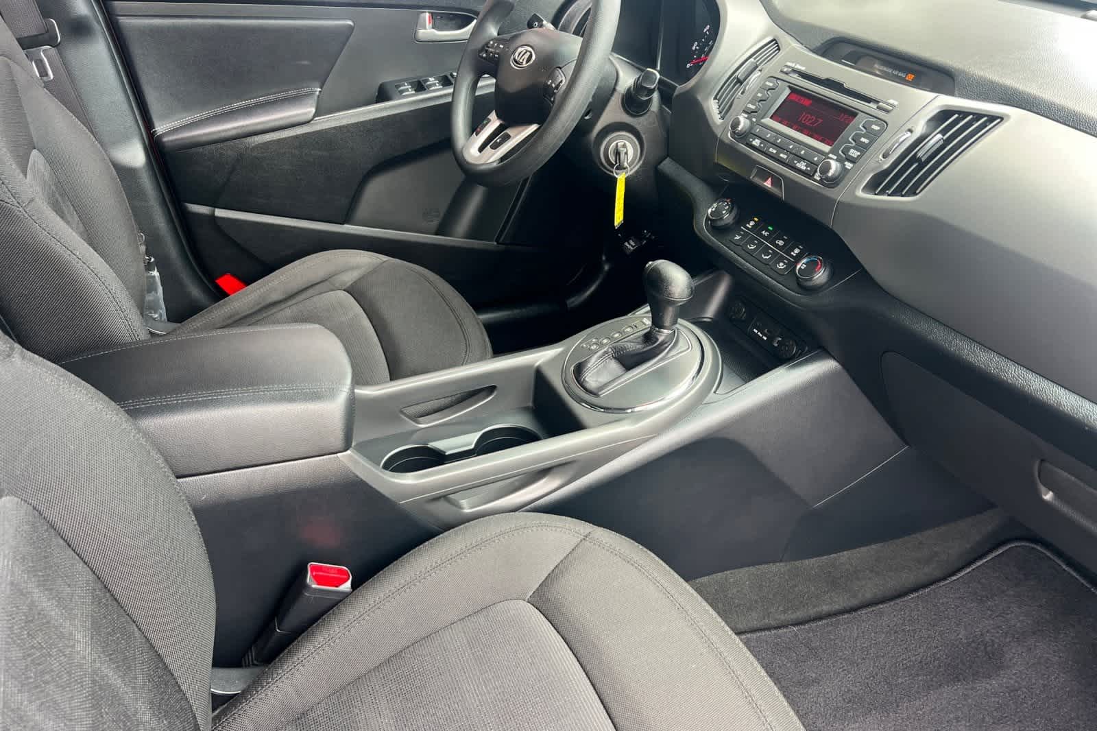 Thumbnail: 2013 Kia Sportage - 18