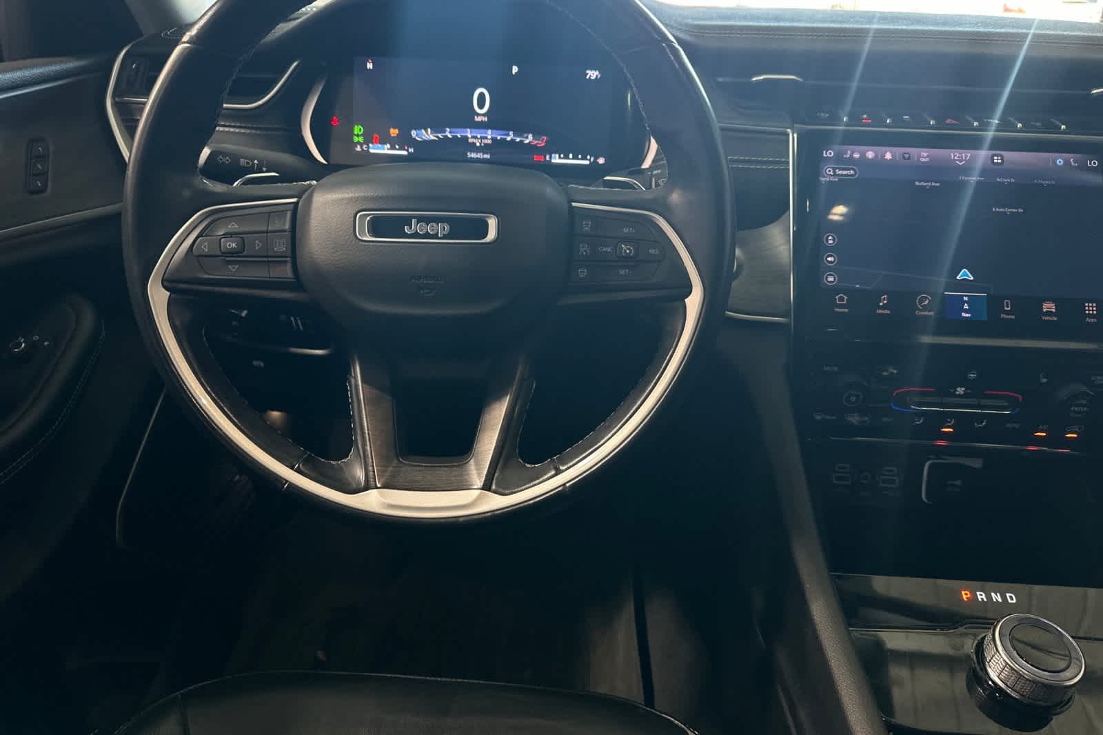 Thumbnail: 2021 Jeep Grand Cherokee L - 16