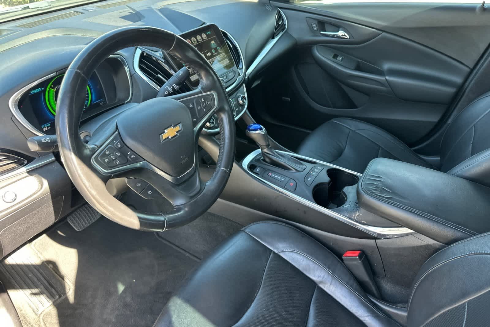 Thumbnail: 2018 Chevrolet Volt - 14