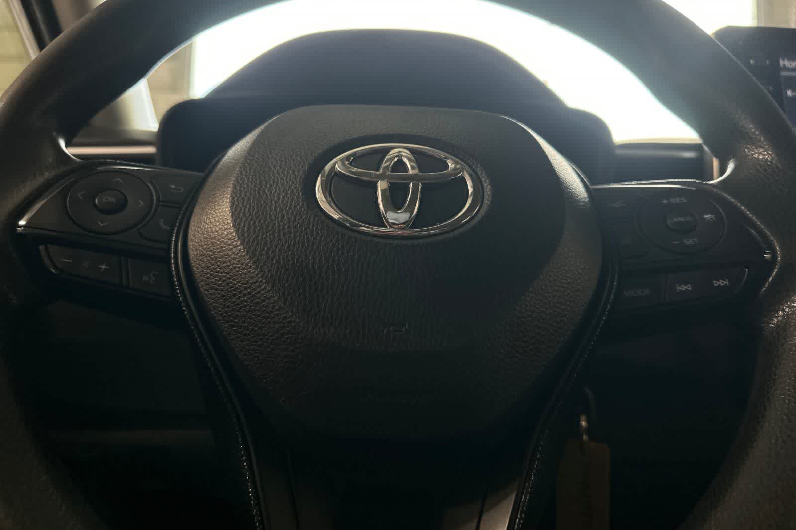 Thumbnail: 2021 Toyota Corolla - 23