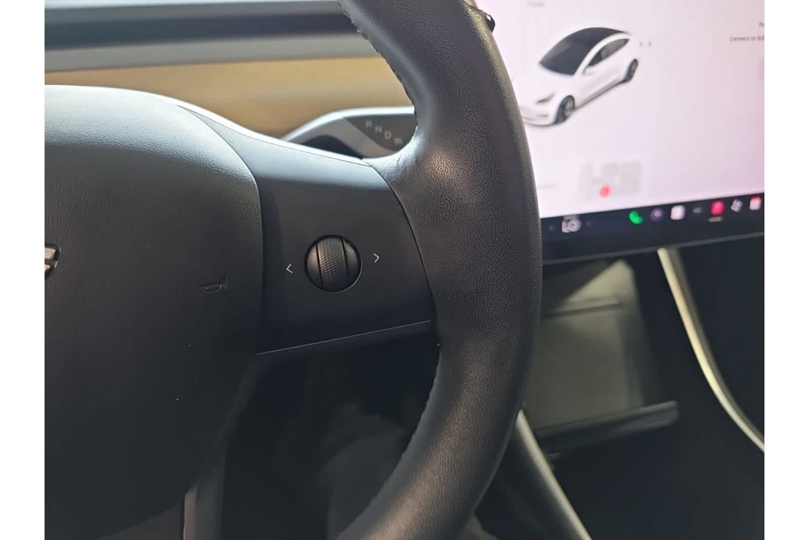 Thumbnail: 2019 Tesla Model 3 - 24