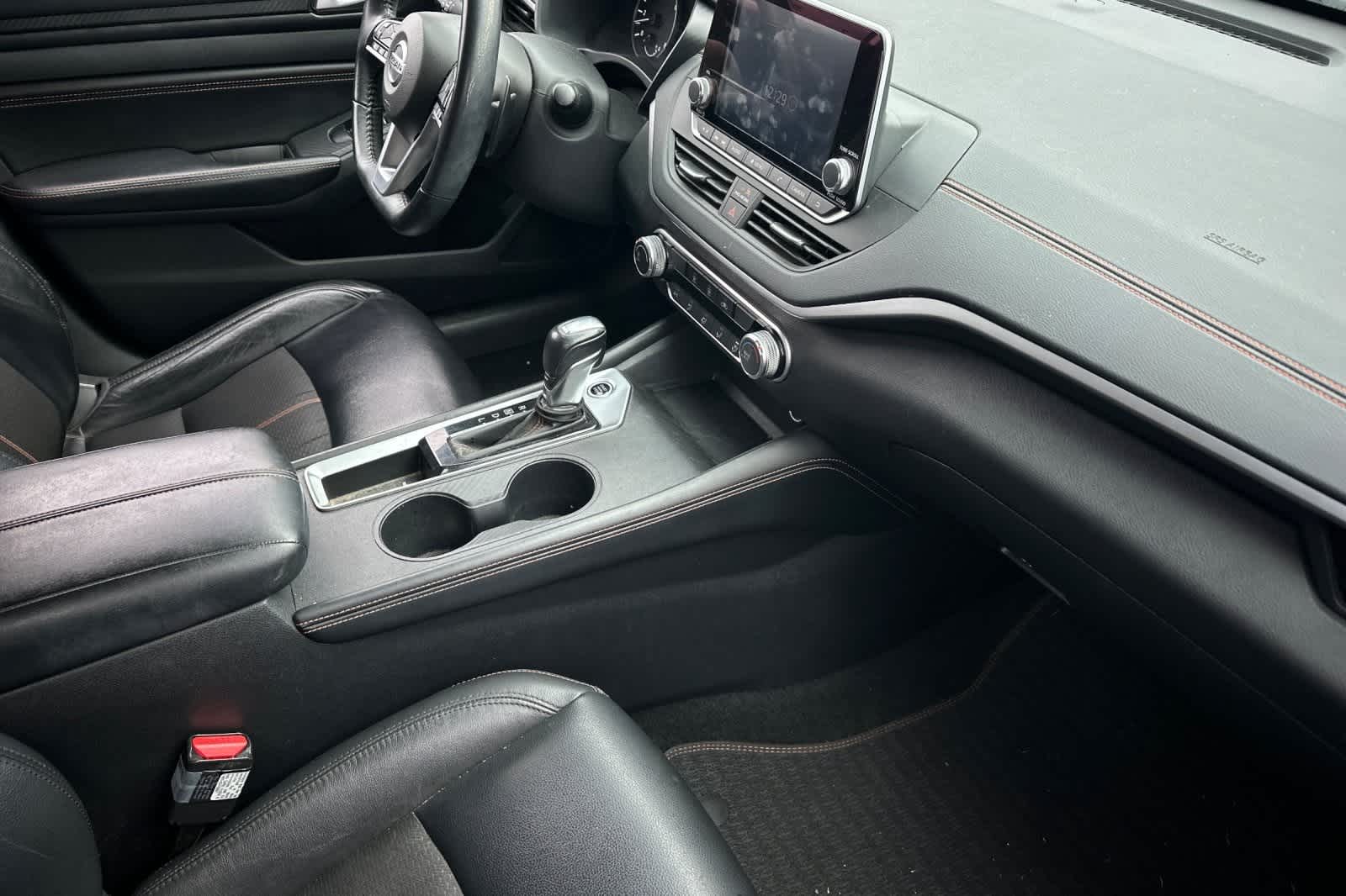 Thumbnail: 2019 Nissan Altima - 16