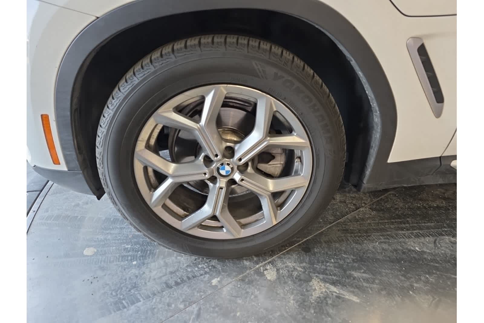 Thumbnail: 2021 BMW X3 - 3