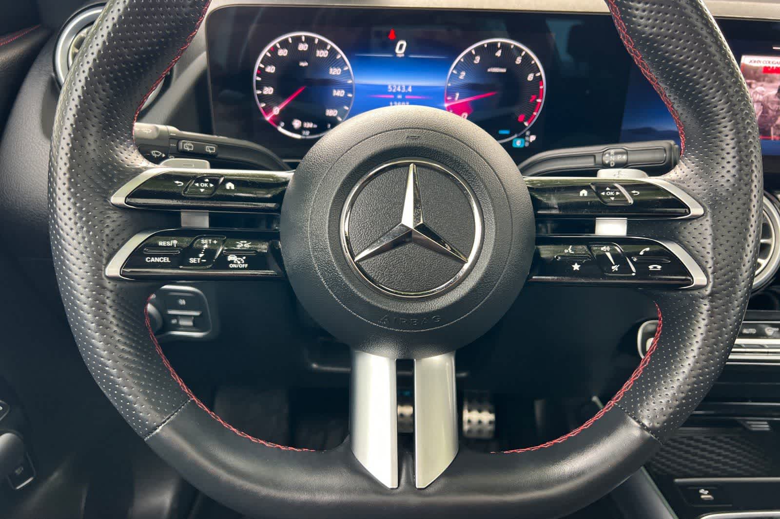 Thumbnail: 2025 Mercedes-Benz GLA - 28