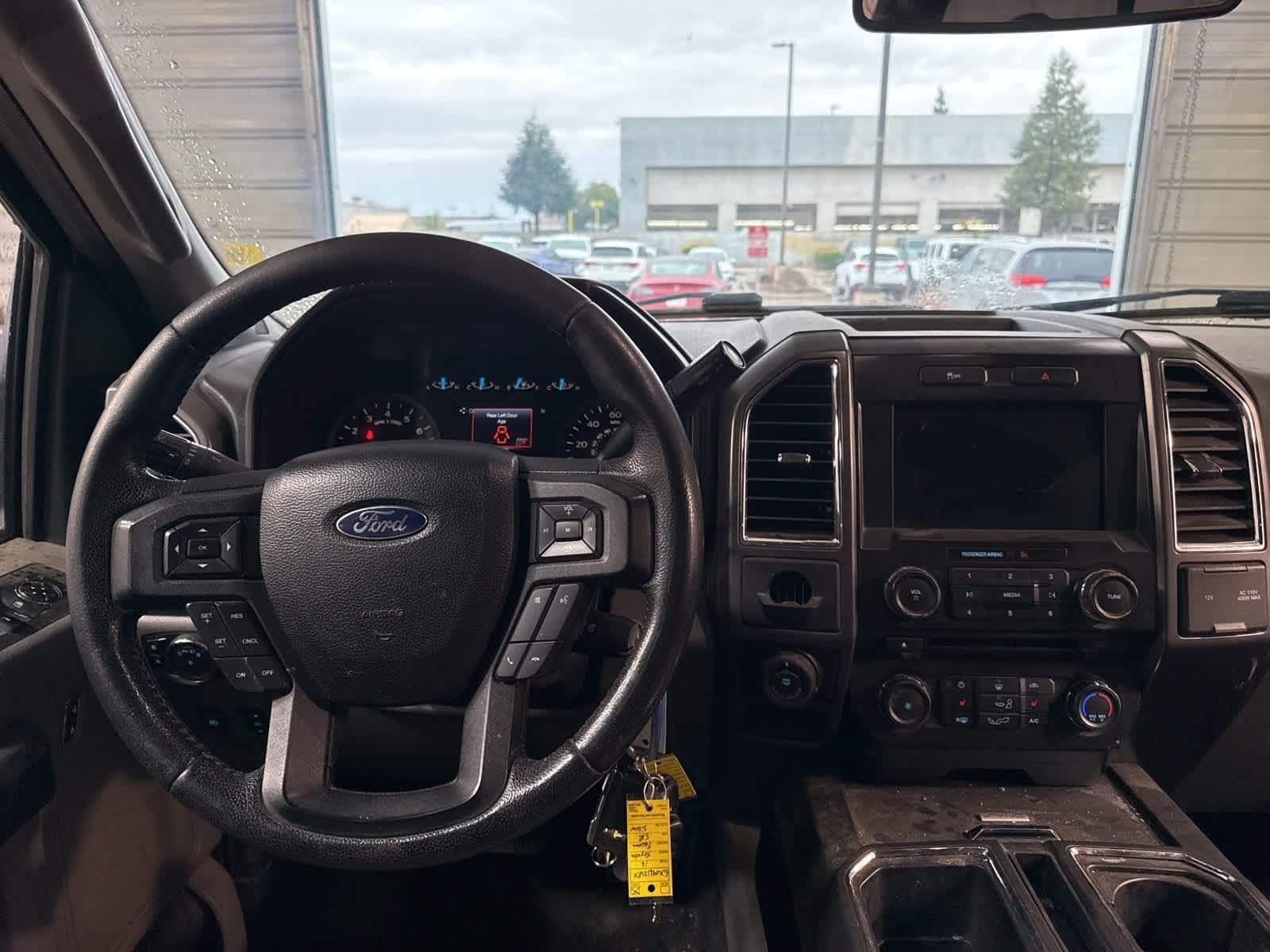 Thumbnail: 2016 Ford F-150 - 13