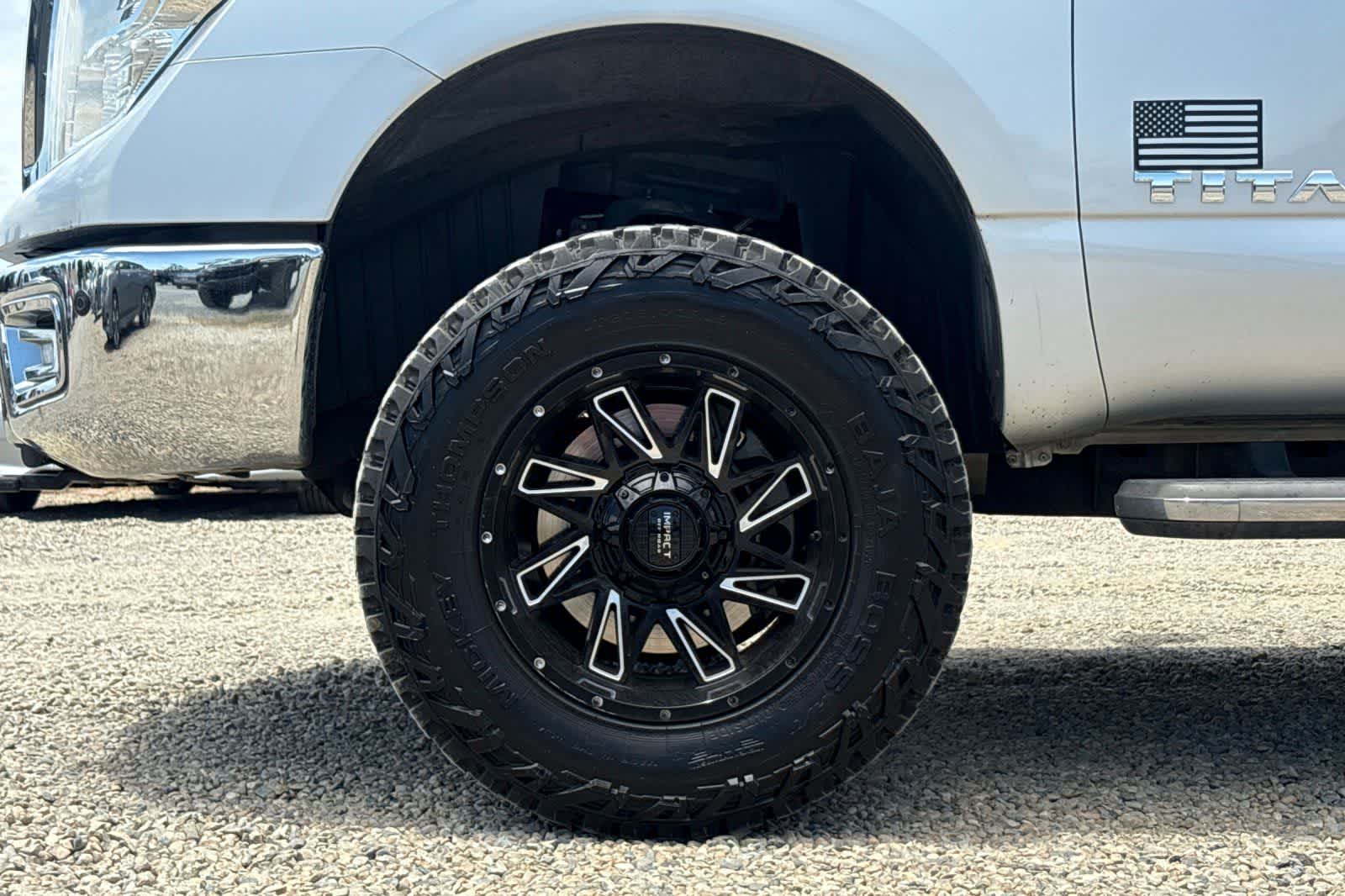 Thumbnail: 2017 Nissan Titan - 12
