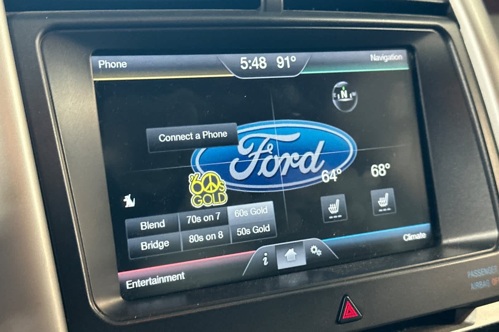 Thumbnail: 2014 Ford Edge - 21