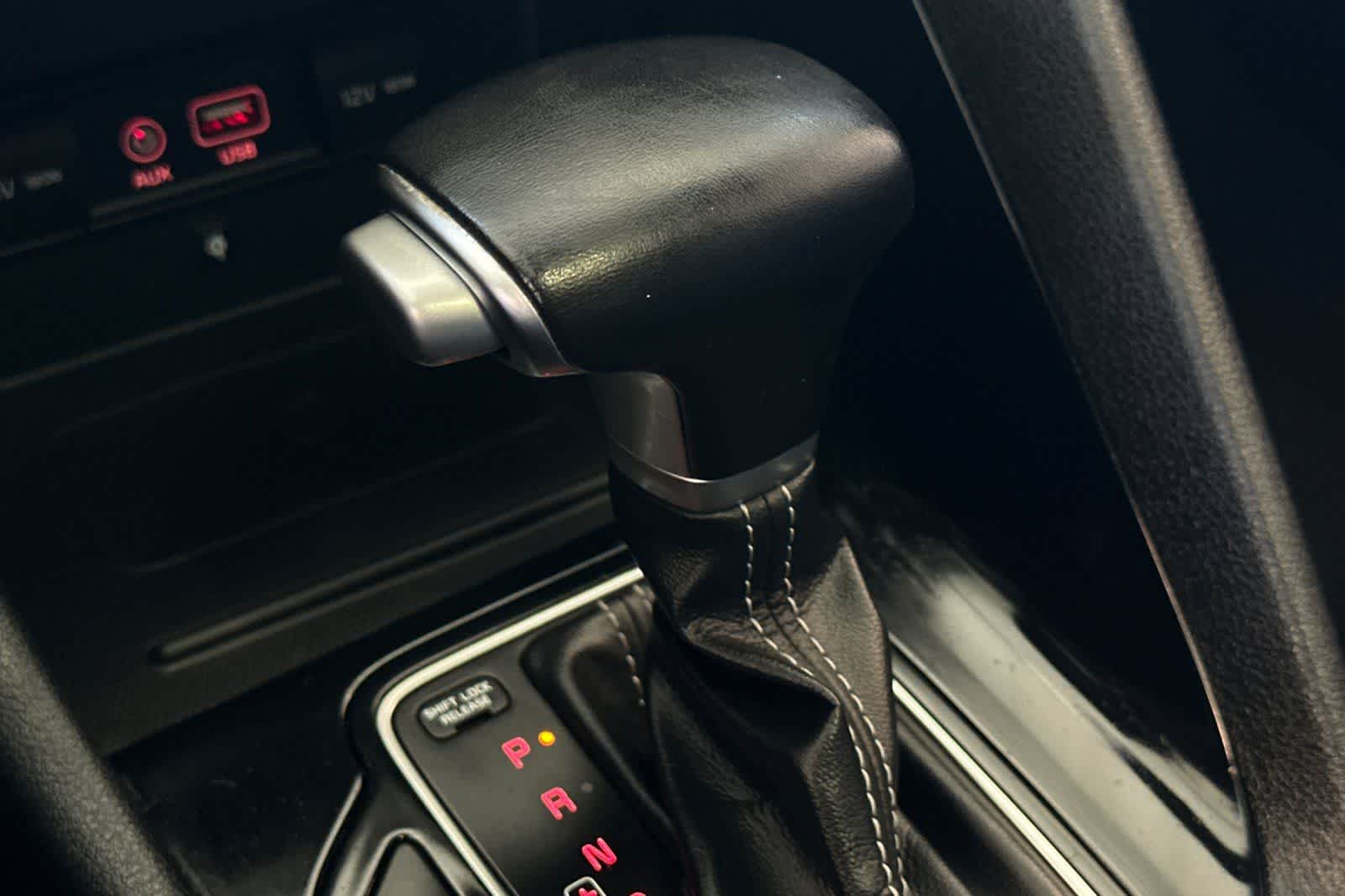 Thumbnail: 2018 Kia Niro - 25