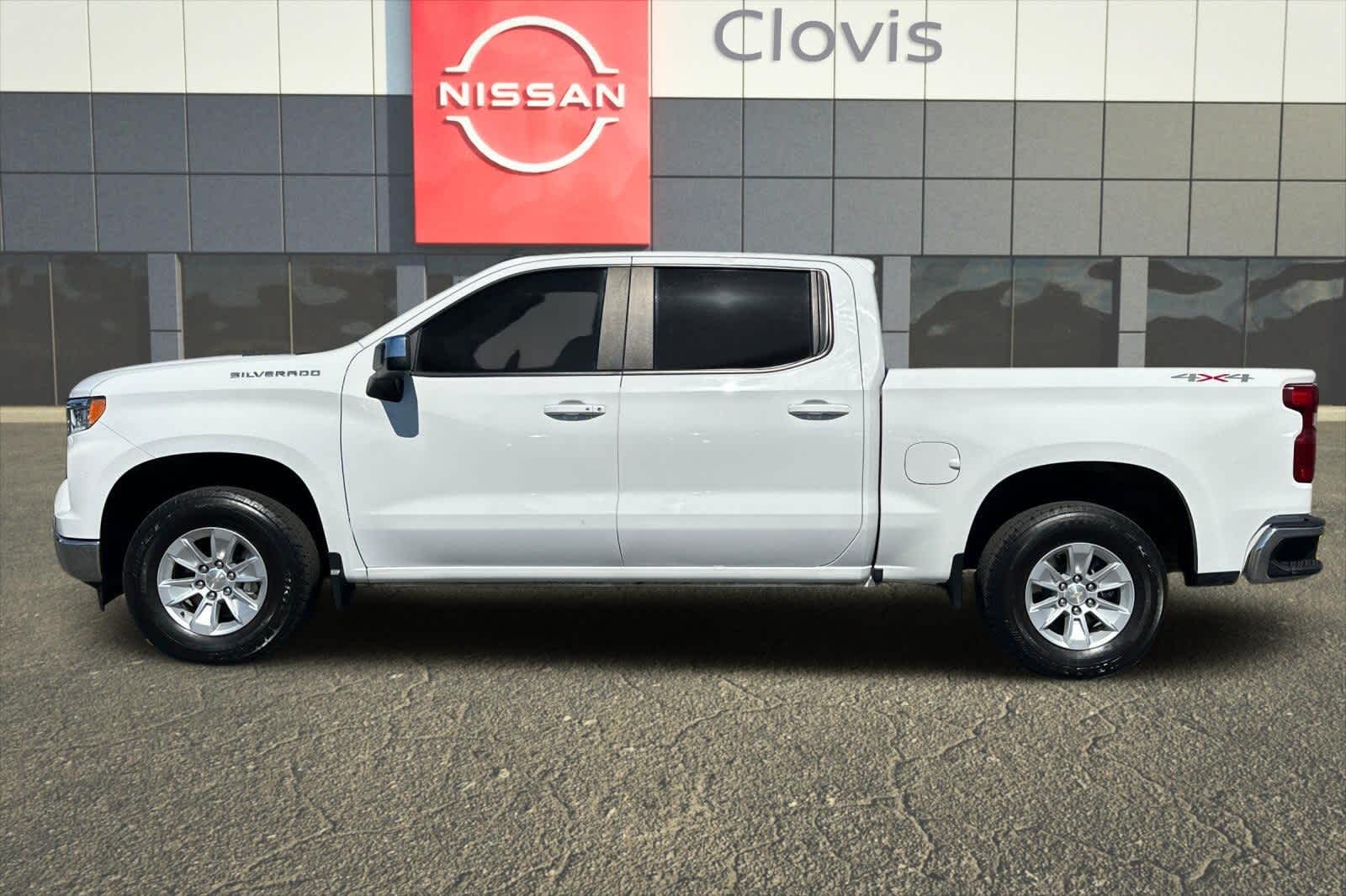 Thumbnail: 2023 Chevrolet Silverado 1500 - 6