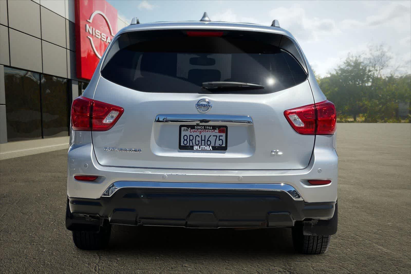 Thumbnail: 2020 Nissan Pathfinder - 7