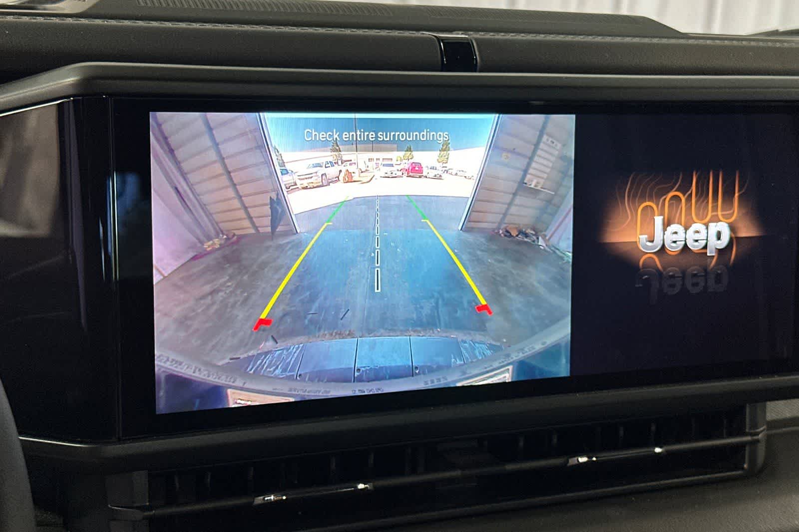 Thumbnail: 2025 Jeep Wrangler - 21