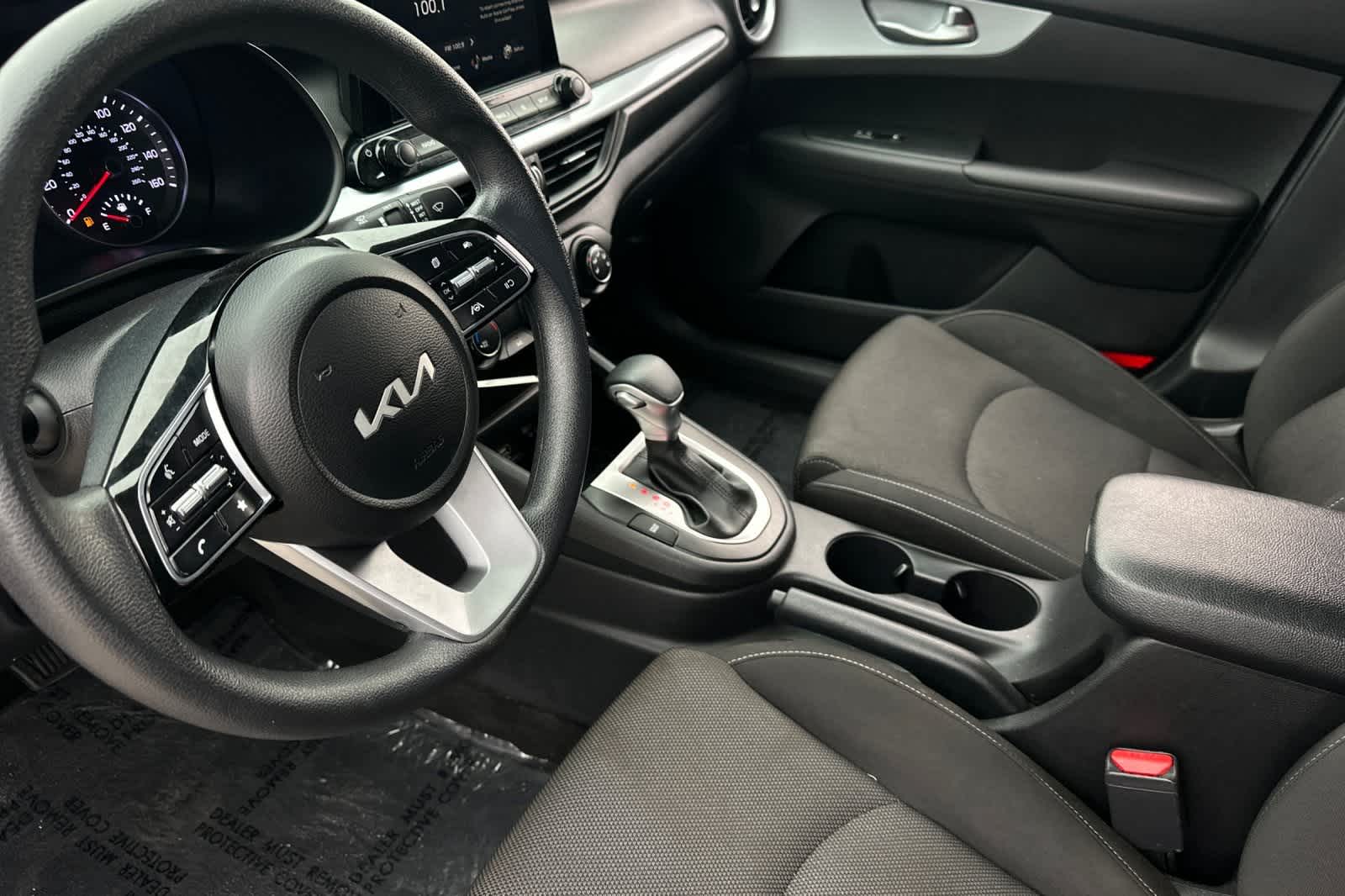 Thumbnail: 2023 Kia Forte - 14