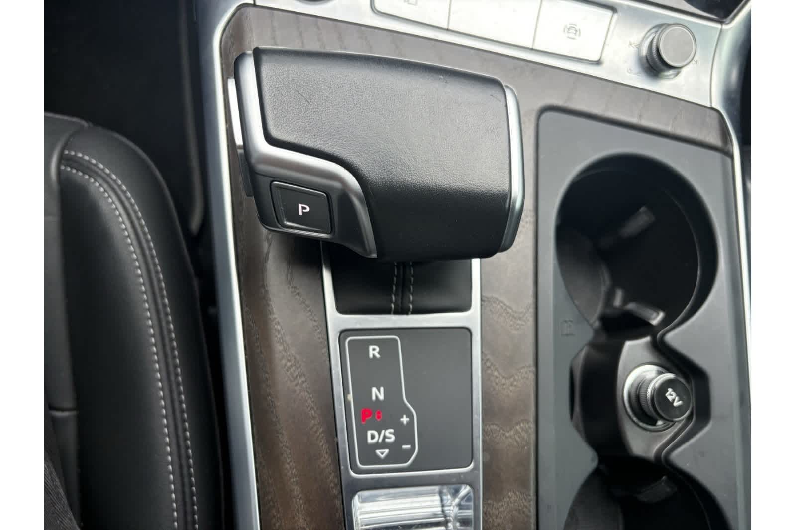 Thumbnail: 2021 Audi A6 - 21