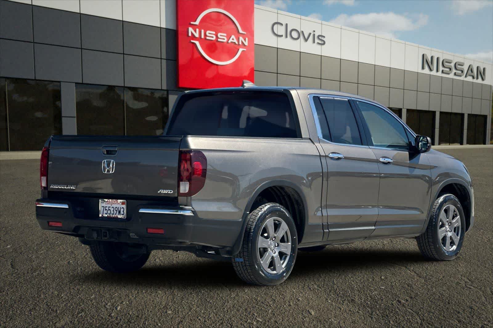 Thumbnail: 2020 Honda Ridgeline - 3