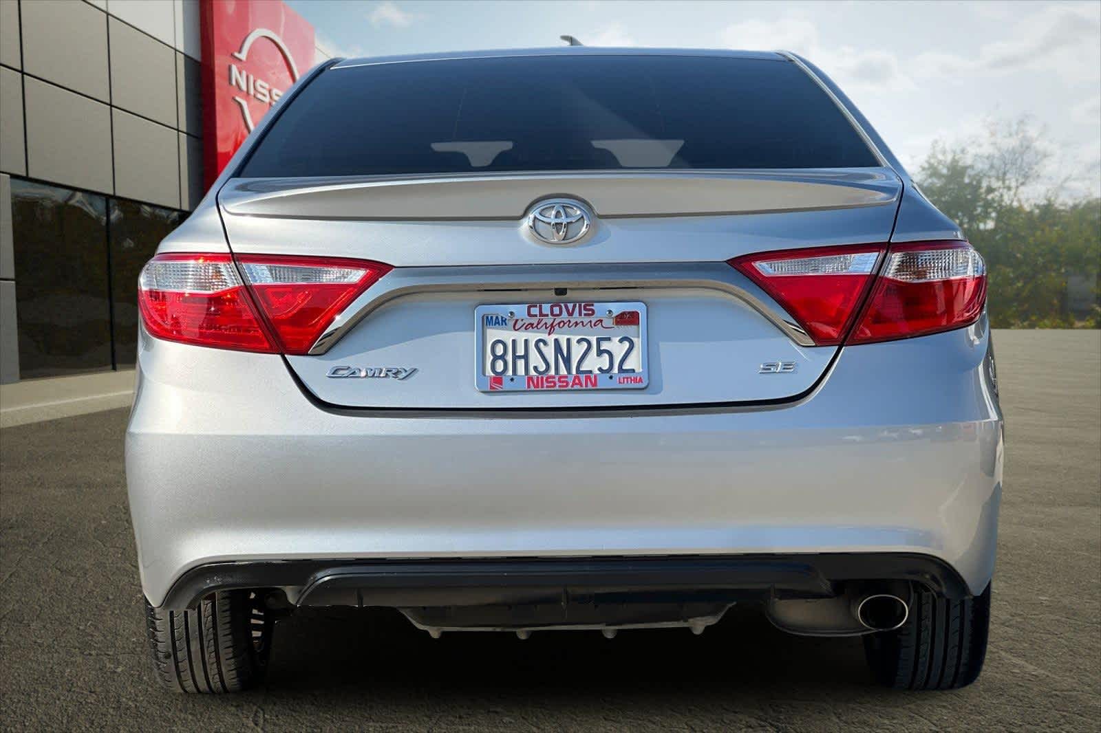 Thumbnail: 2016 Toyota Camry - 8