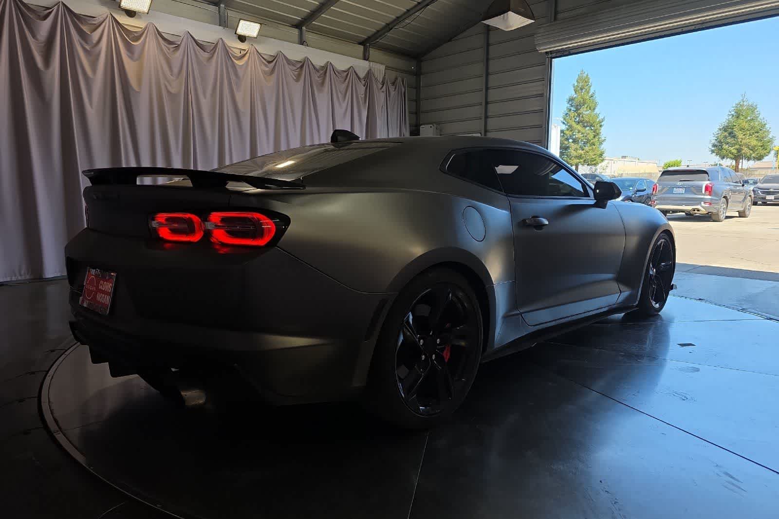Thumbnail: 2020 Chevrolet Camaro - 3