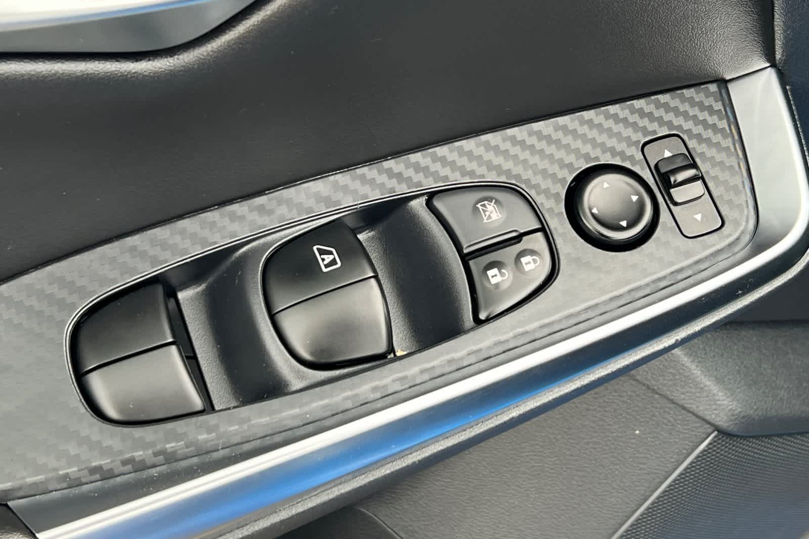 Thumbnail: 2023 Nissan Sentra - 14