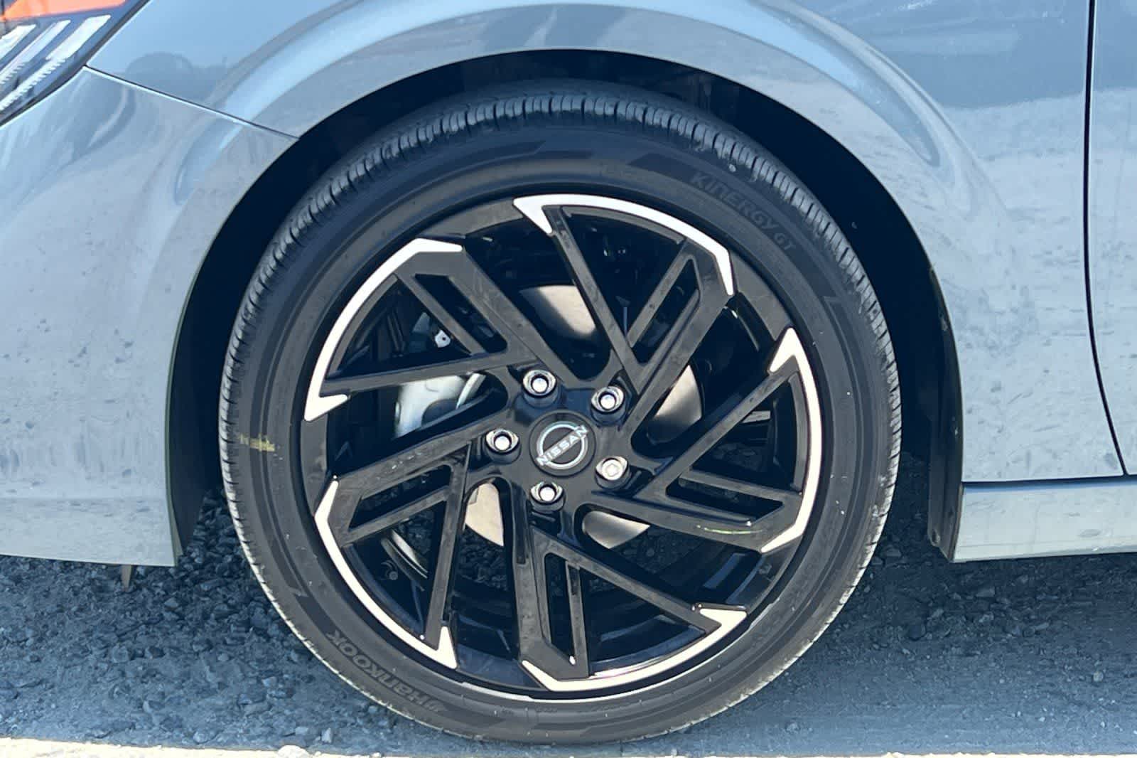 Thumbnail: 2026 Nissan Sentra - 32