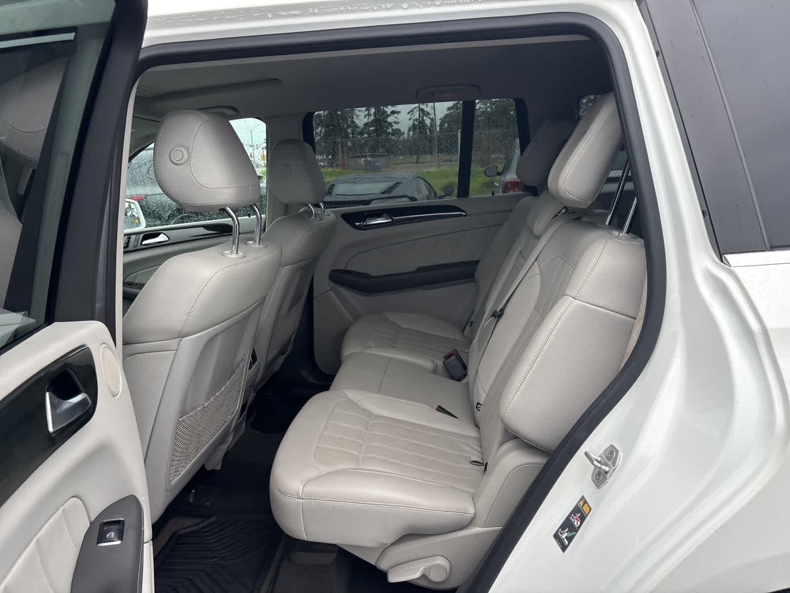 Thumbnail: 2016 Mercedes-Benz GL-Class - 4