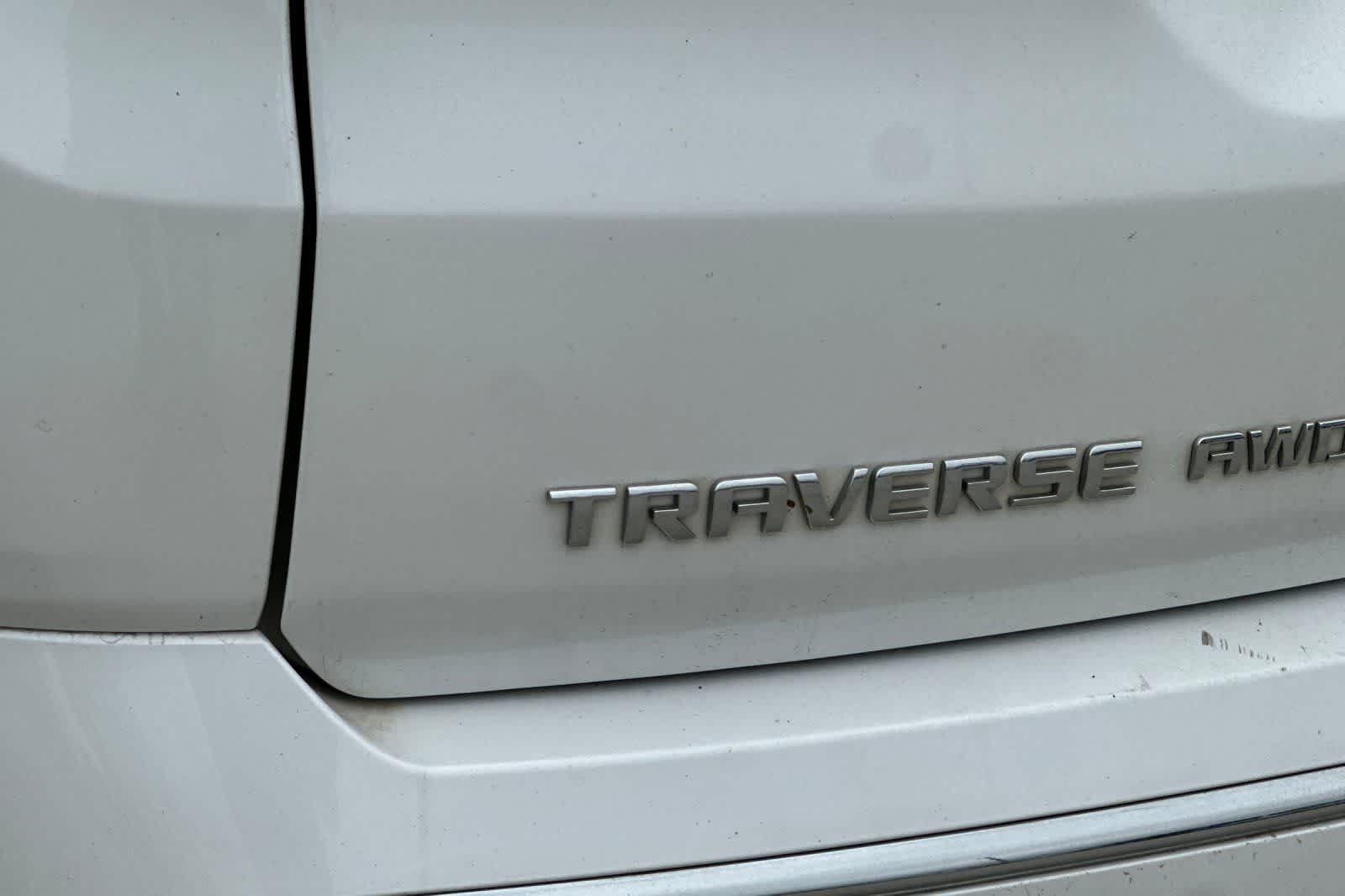 Thumbnail: 2020 Chevrolet Traverse - 13
