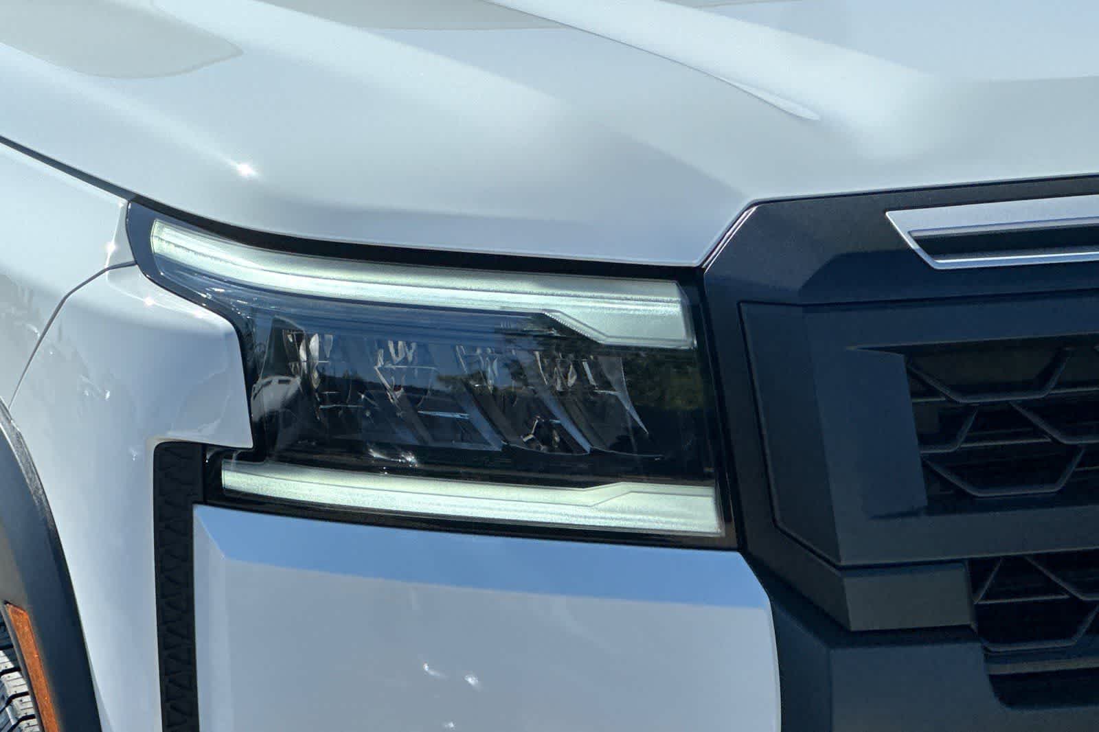 Thumbnail: 2026 Nissan Frontier - 29