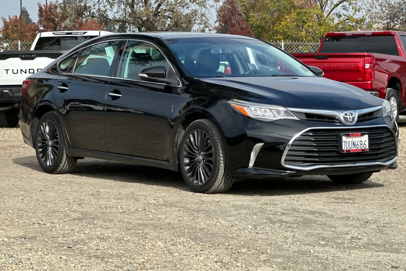 Thumbnail: 2016 Toyota Avalon - 10