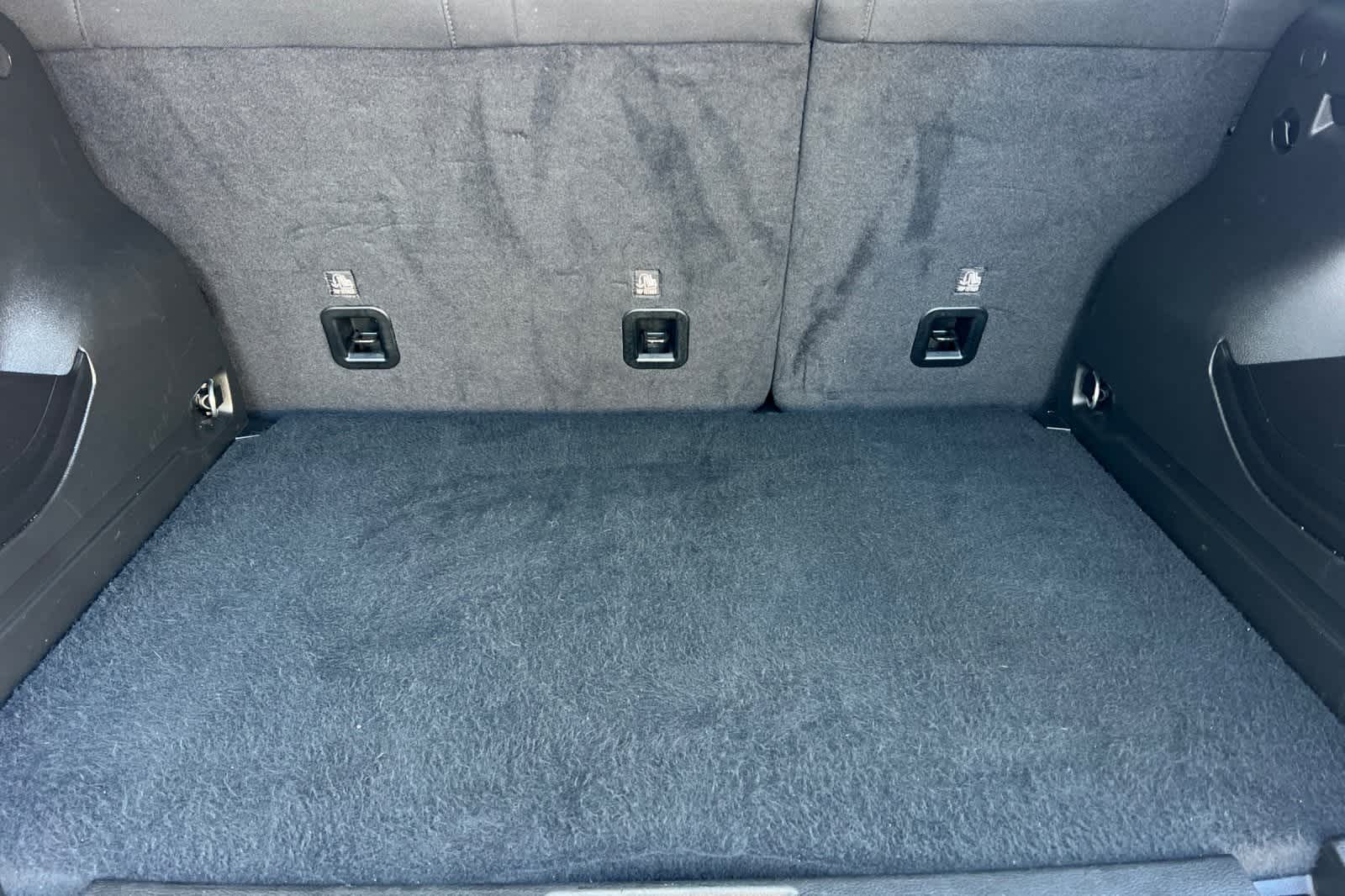 Thumbnail: 2023 Jeep Renegade - 17