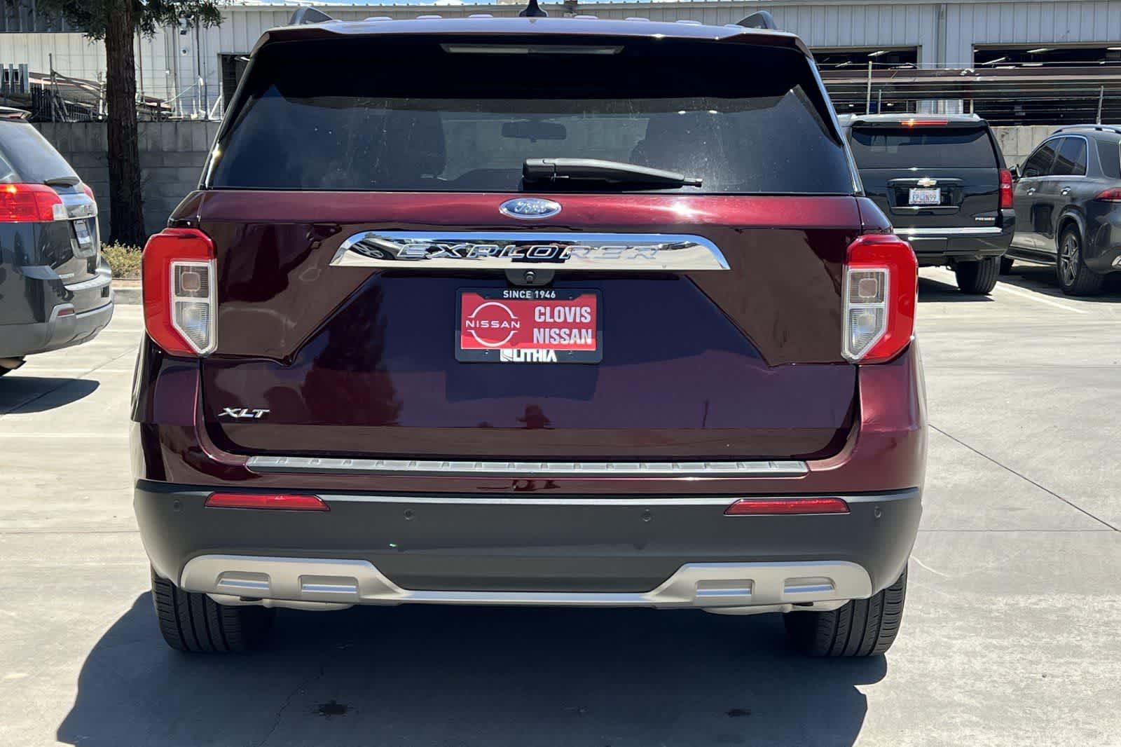 Thumbnail: 2022 Ford Explorer - 8