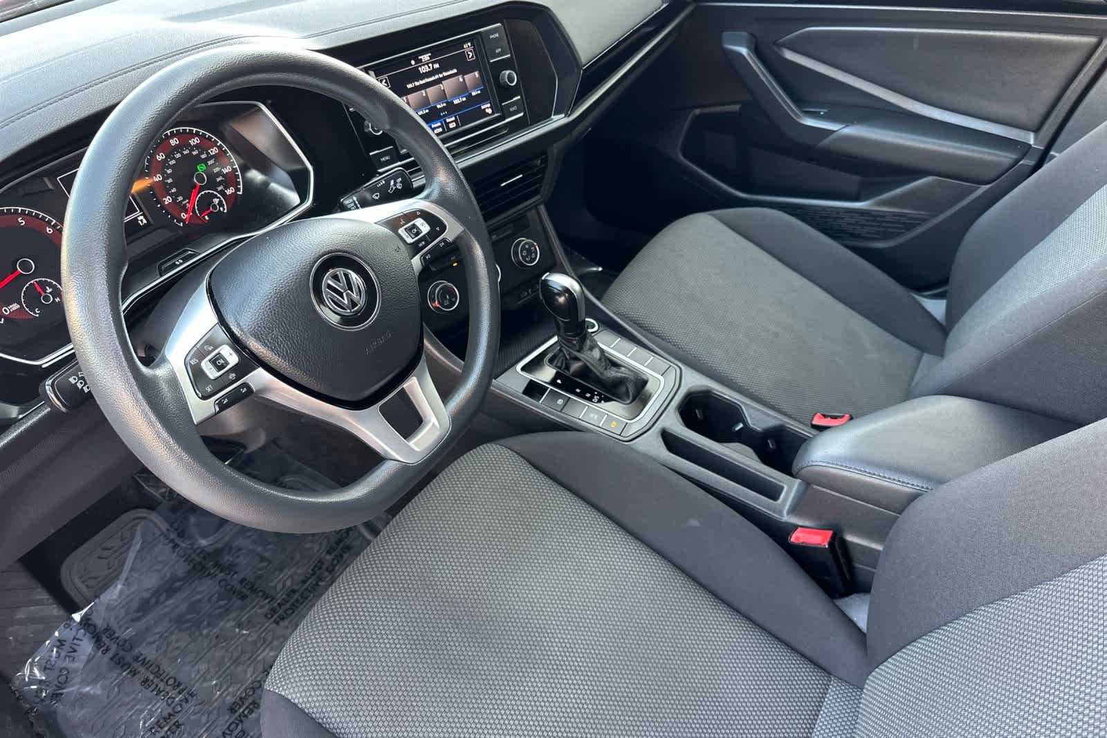 Thumbnail: 2020 Volkswagen Jetta - 11