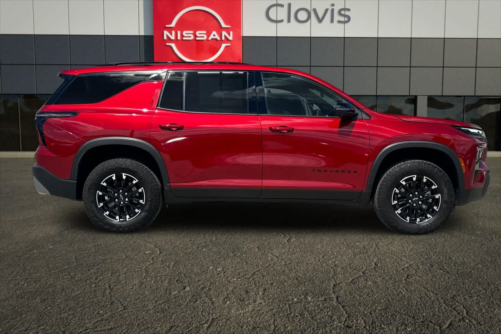 Thumbnail: 2025 Chevrolet Traverse - 9