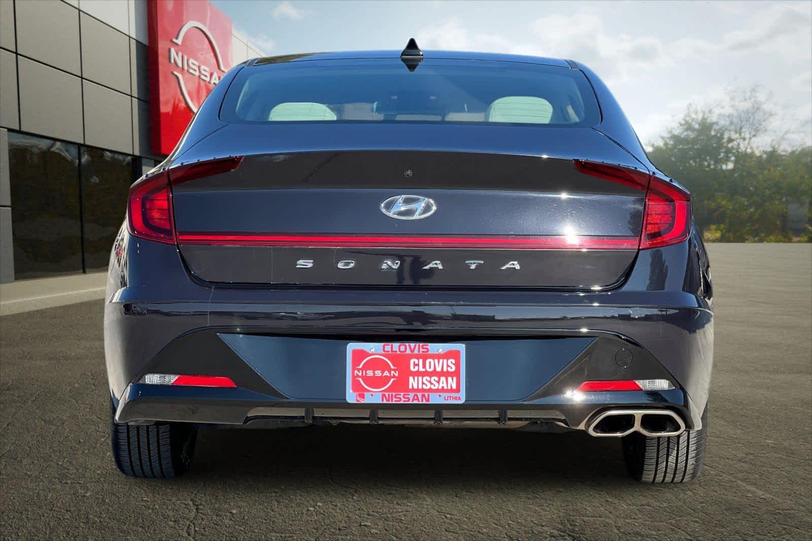 Thumbnail: 2023 Hyundai Sonata - 8