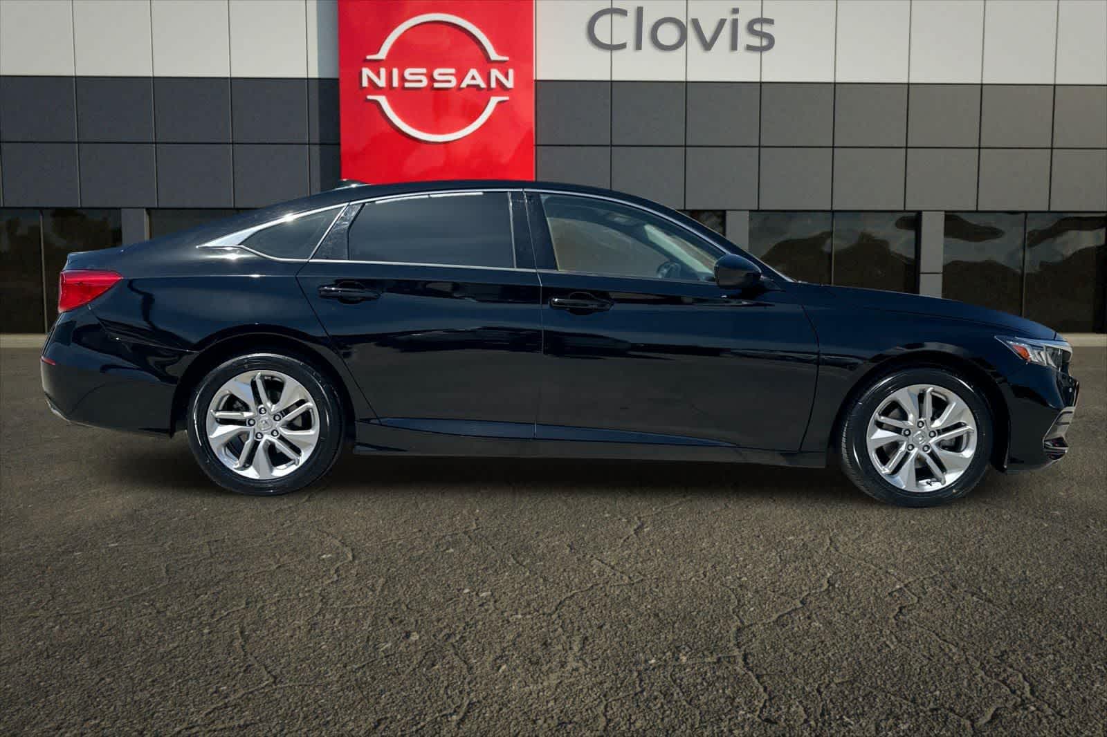 Thumbnail: 2018 Honda Accord - 9
