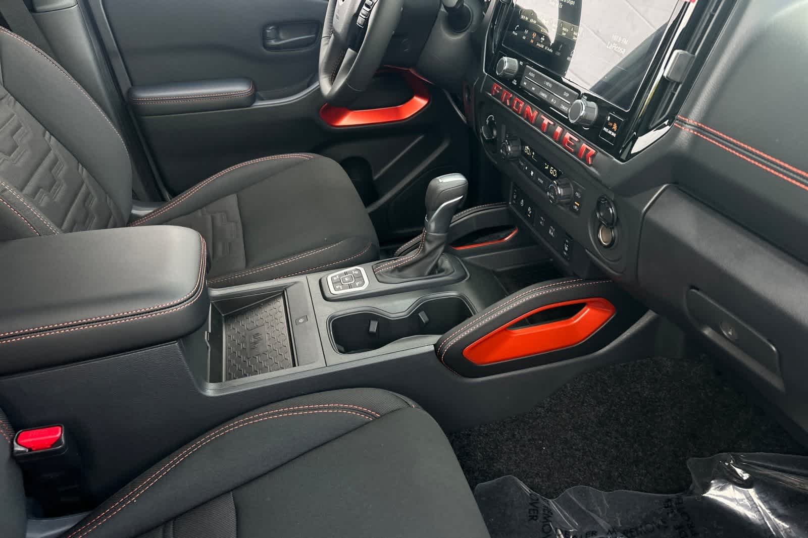 Thumbnail: 2026 Nissan Frontier - 16