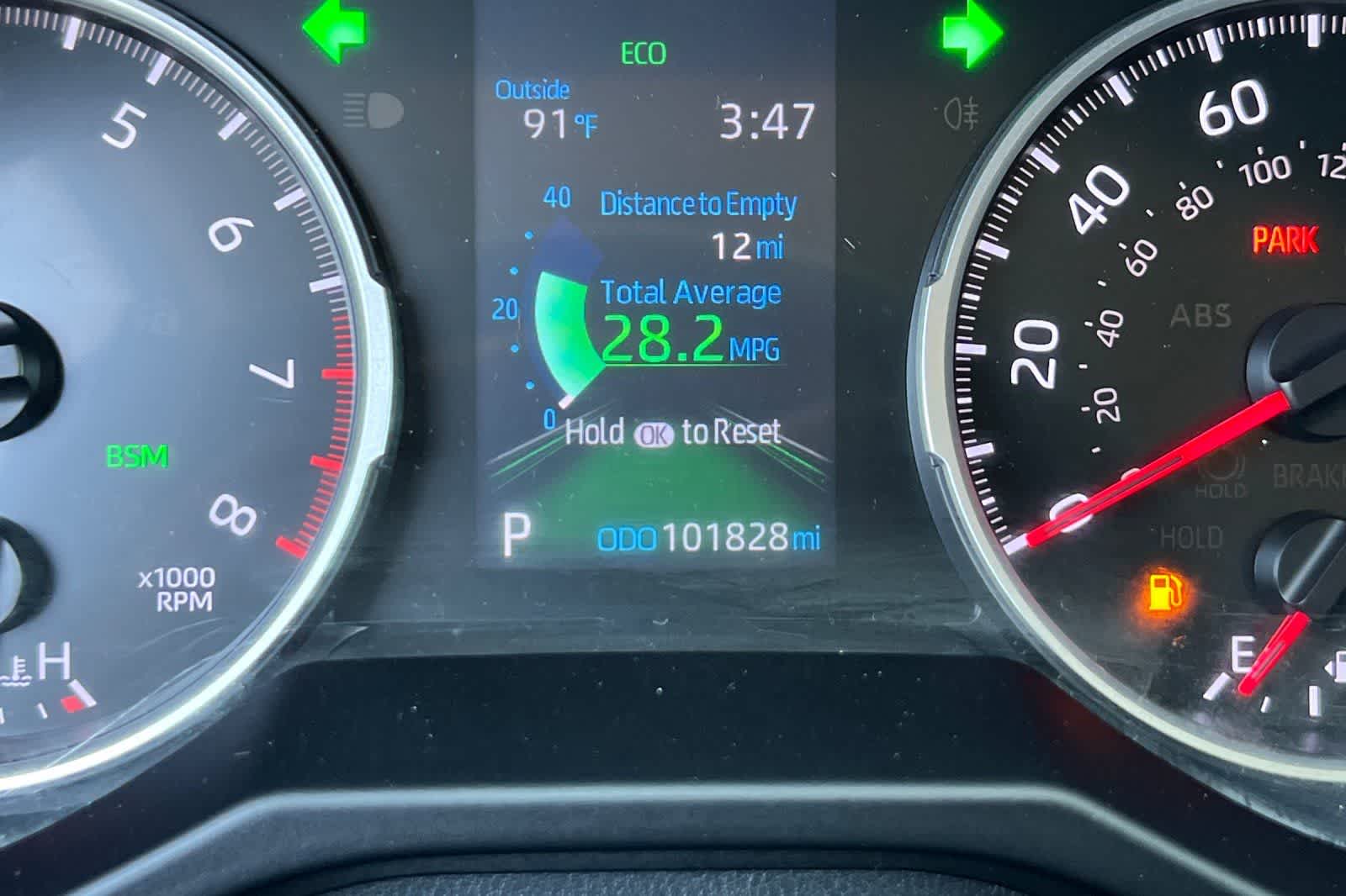 Thumbnail: 2020 Toyota RAV4 - 25