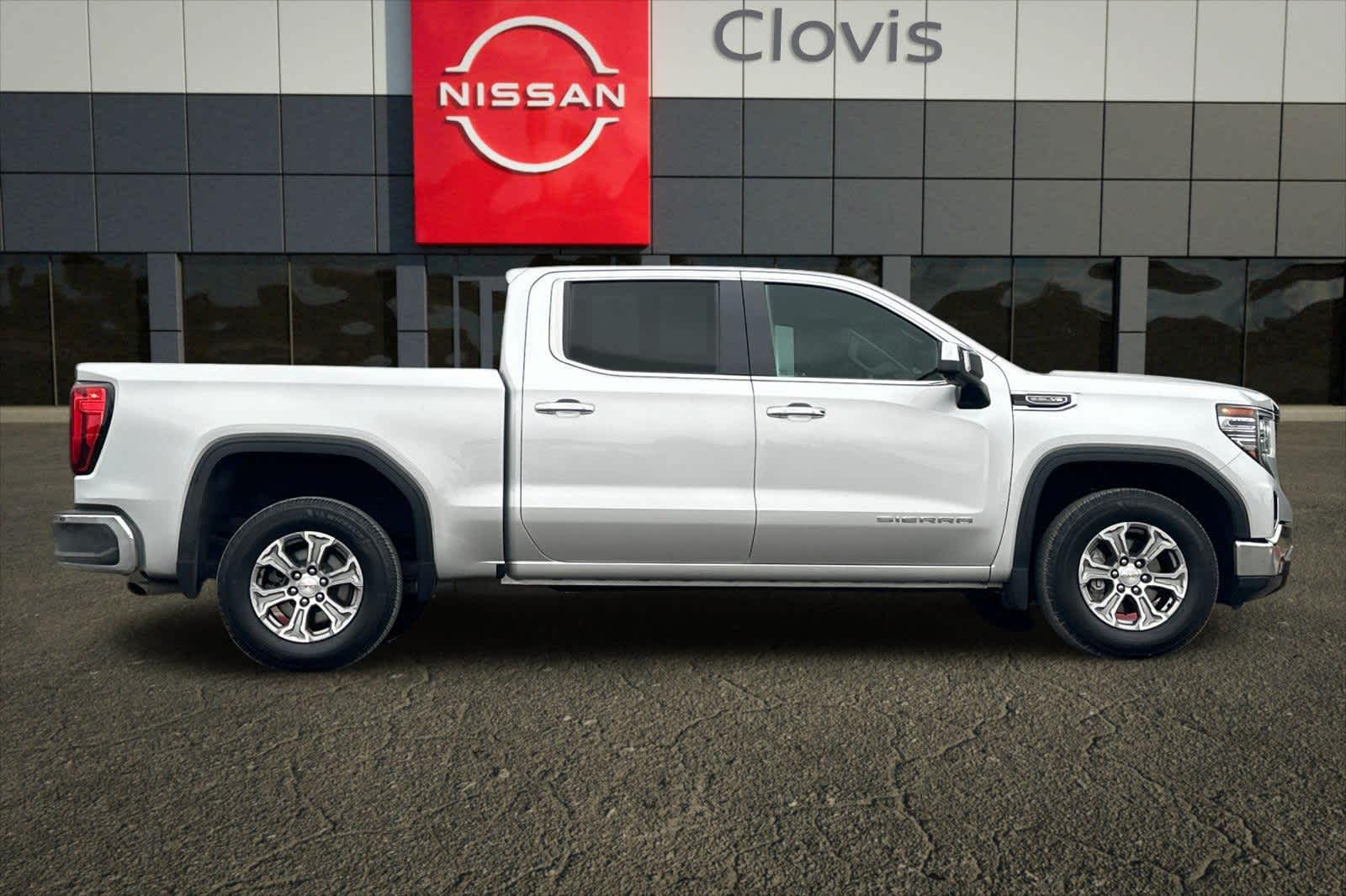 Thumbnail: 2022 GMC Sierra 1500 - 9