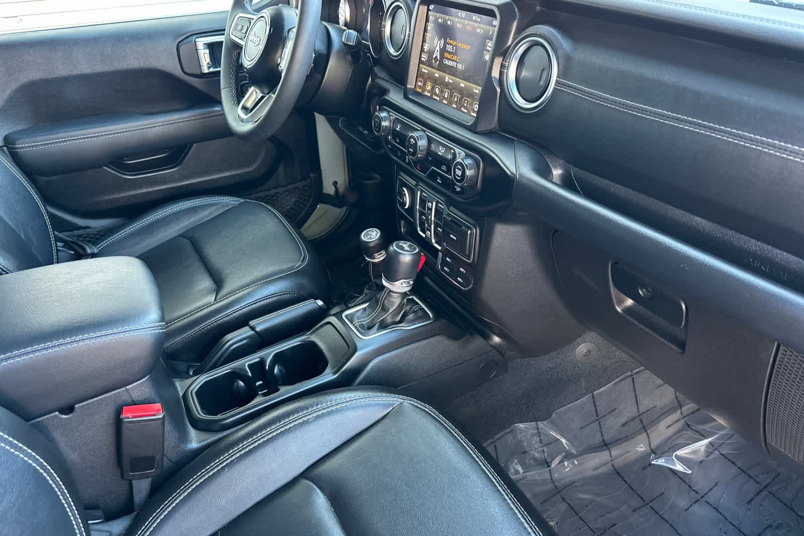 Thumbnail: 2023 Jeep Wrangler - 18