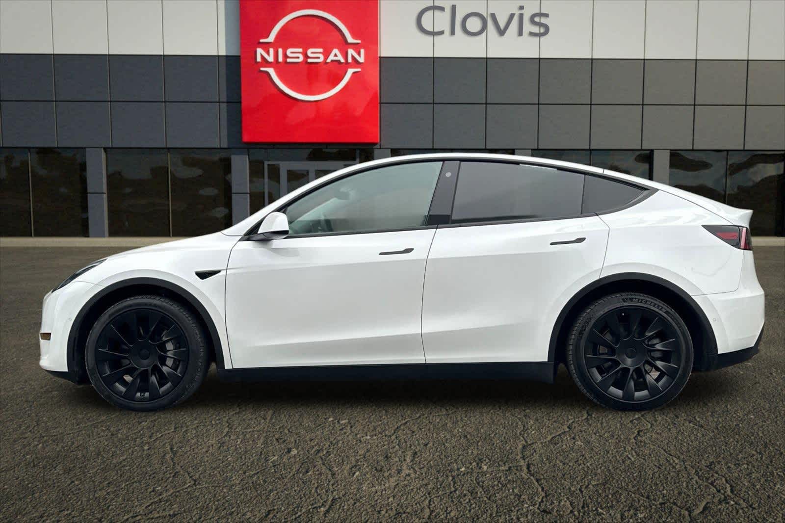 Thumbnail: 2022 Tesla Model Y - 6