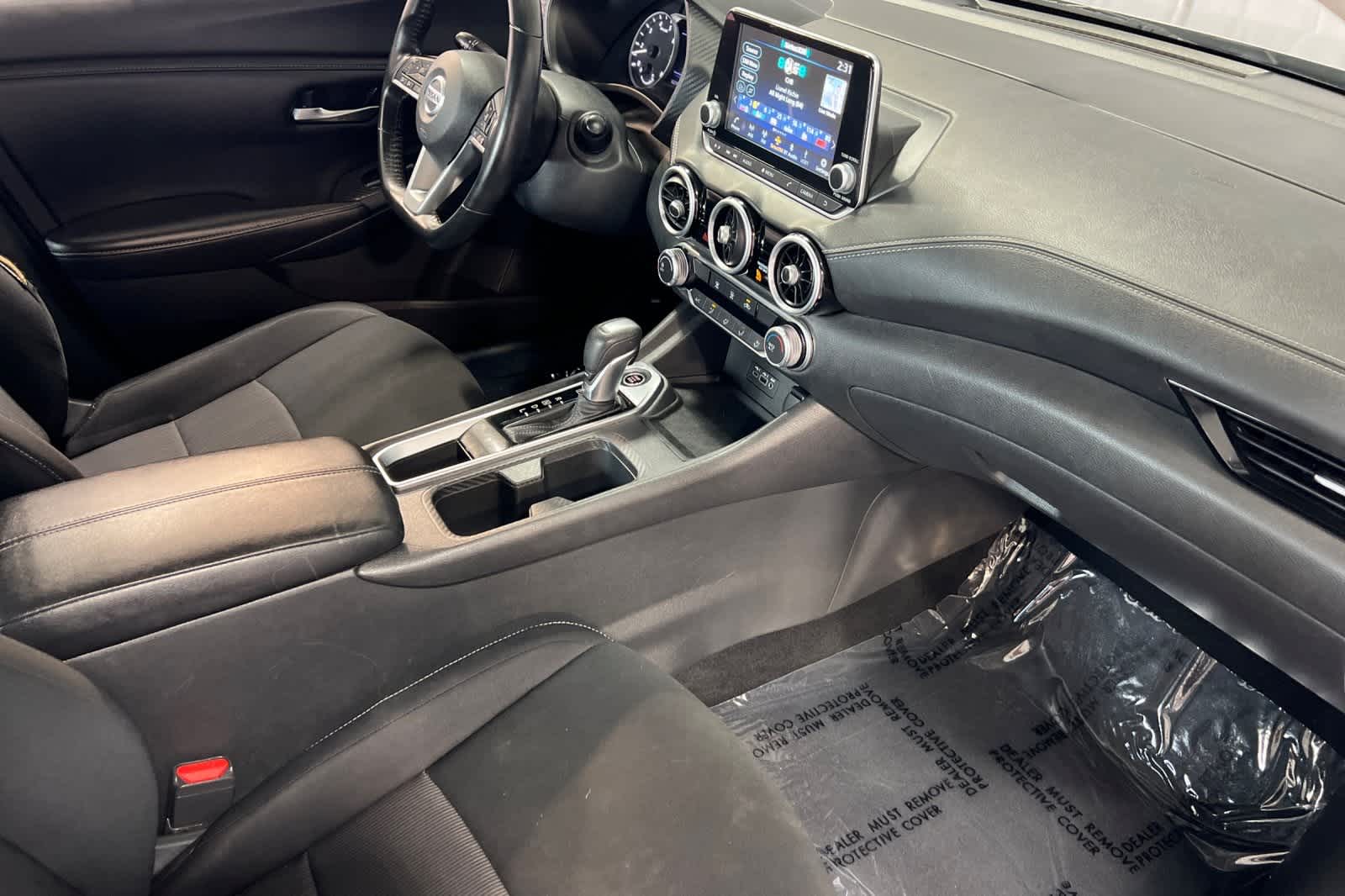 2022 Nissan Sentra SV 16