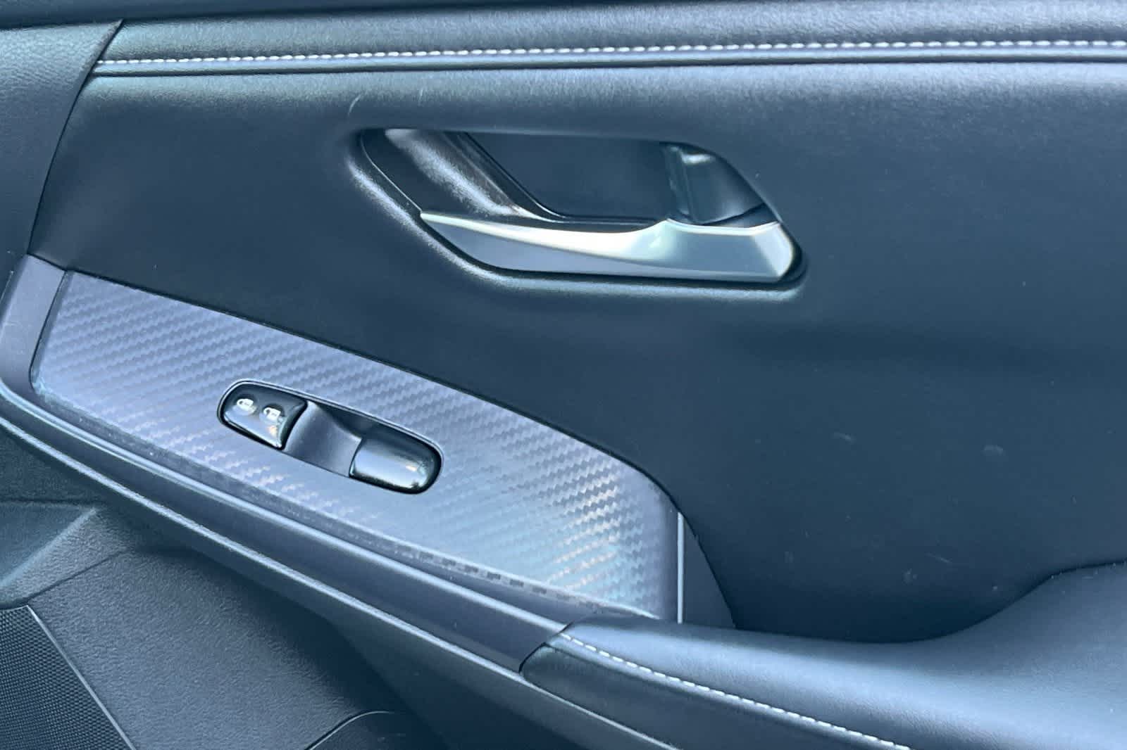 Thumbnail: 2023 Nissan Sentra - 19